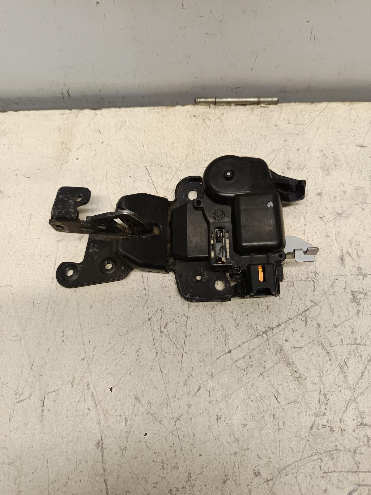 View Auto part Door/Boot/Gate Lock SUBARU IMPREZA 2008