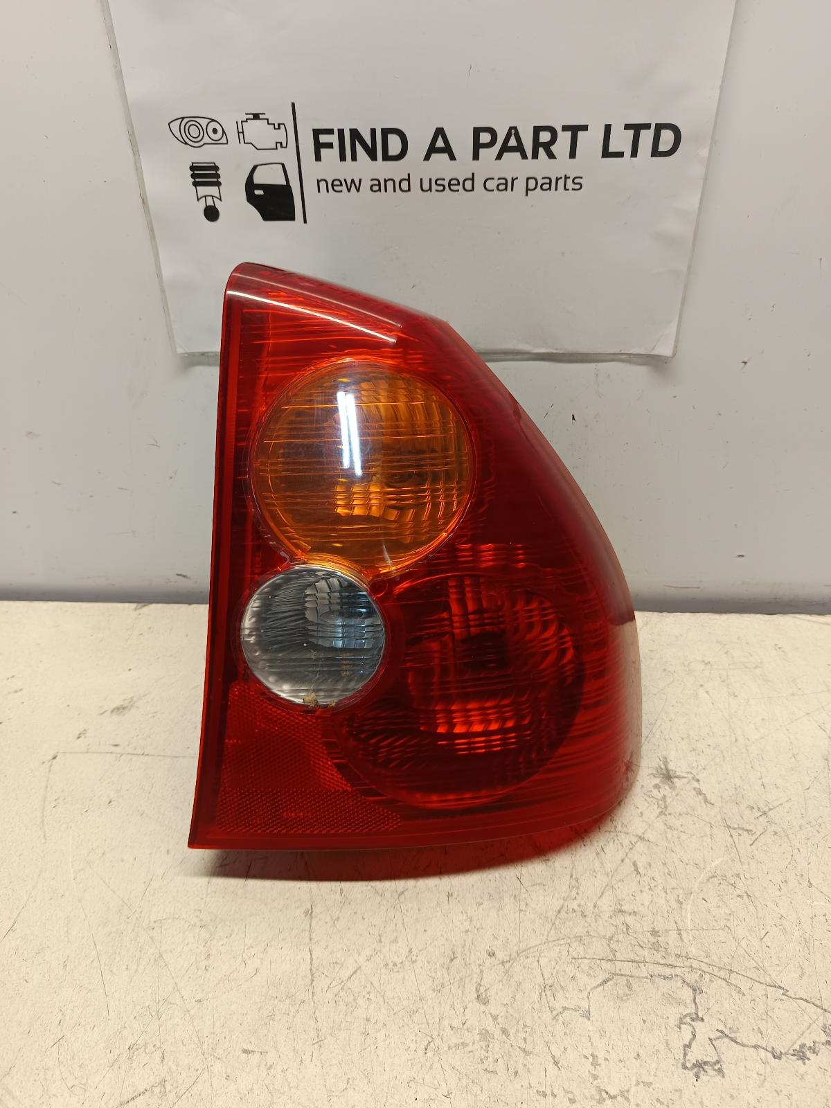 View Auto part Right Taillight MITSUBISHI MAGNA 2003