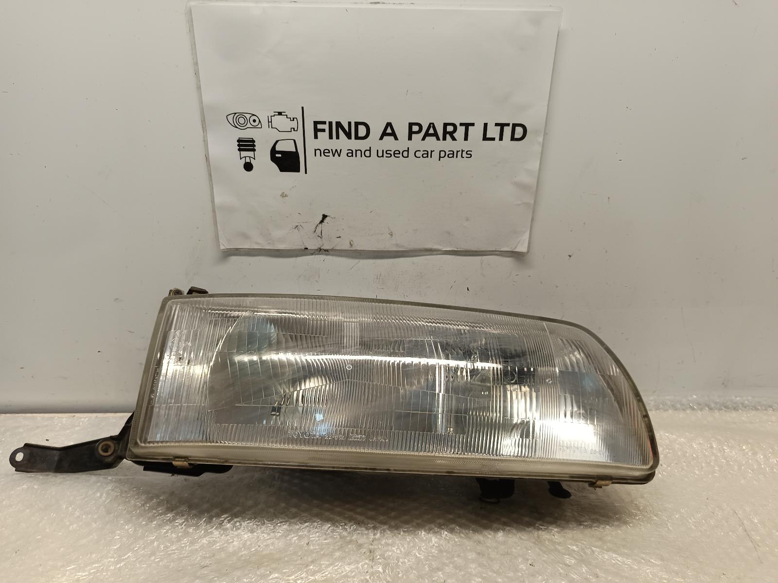View Auto part Right Headlamp TOYOTA ESTIMA 1996