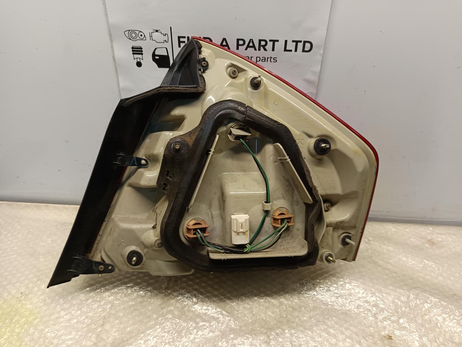 2007 NISSAN FUGA Left Taillight Contact us for Photo