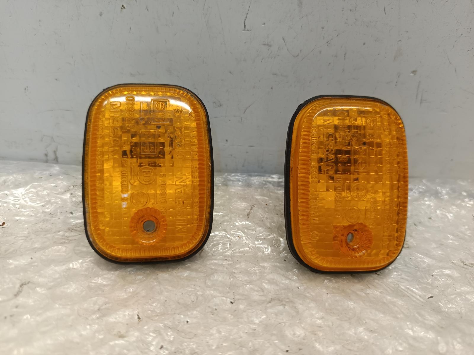 1994 NISSAN TERRANO Right Indicator/Fog/Side Contact us for Photo