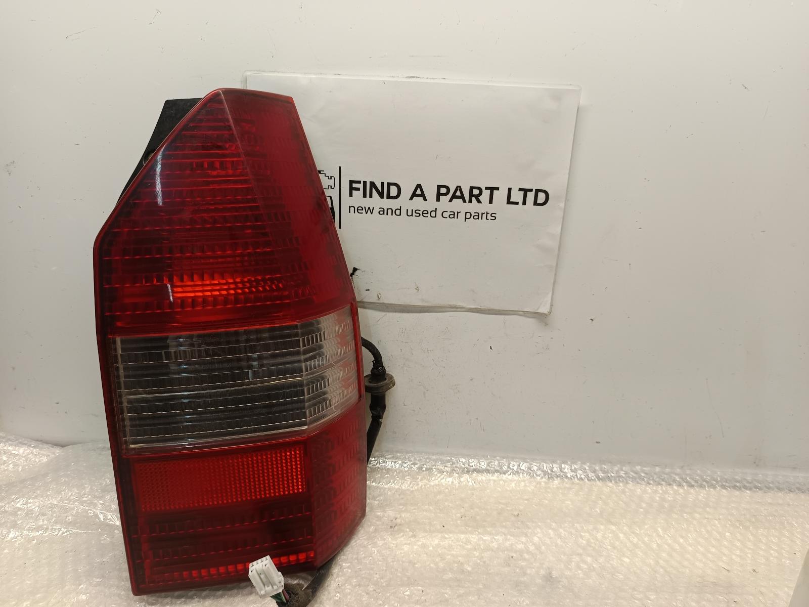View Auto part Right Taillight MITSUBISHI NIMBUS 2003