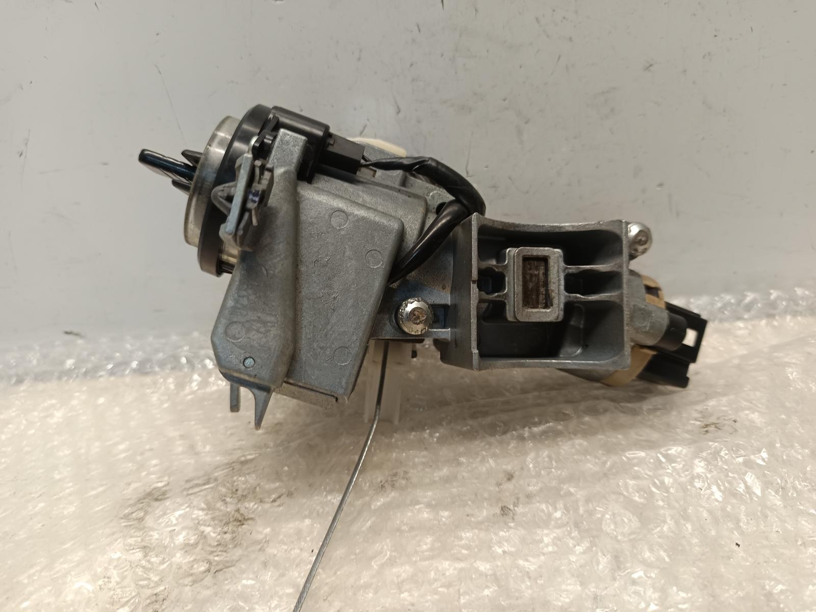 2007 MAZDA CX7 Ignition W/ Key Contact us for Photo