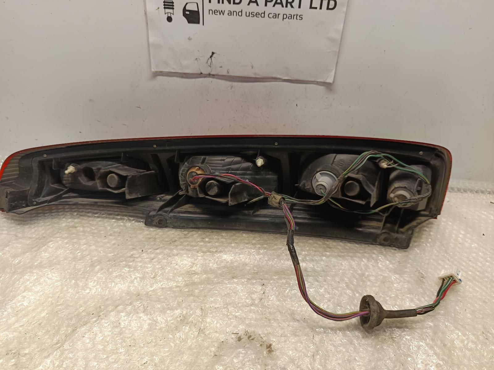 2005 NISSAN XTRAIL Left Taillight Contact us for Photo
