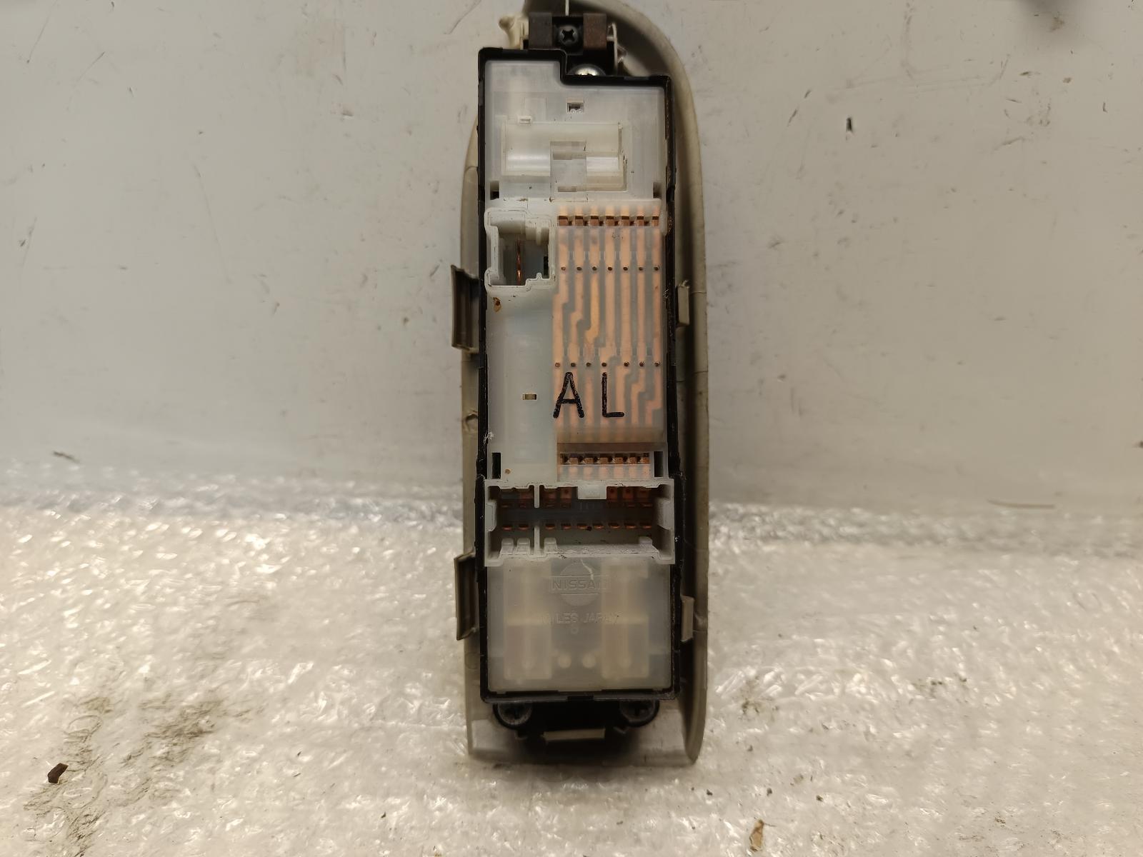 2005 NISSAN SKYLINE Pwr Dr Wind Switch Contact us for Photo
