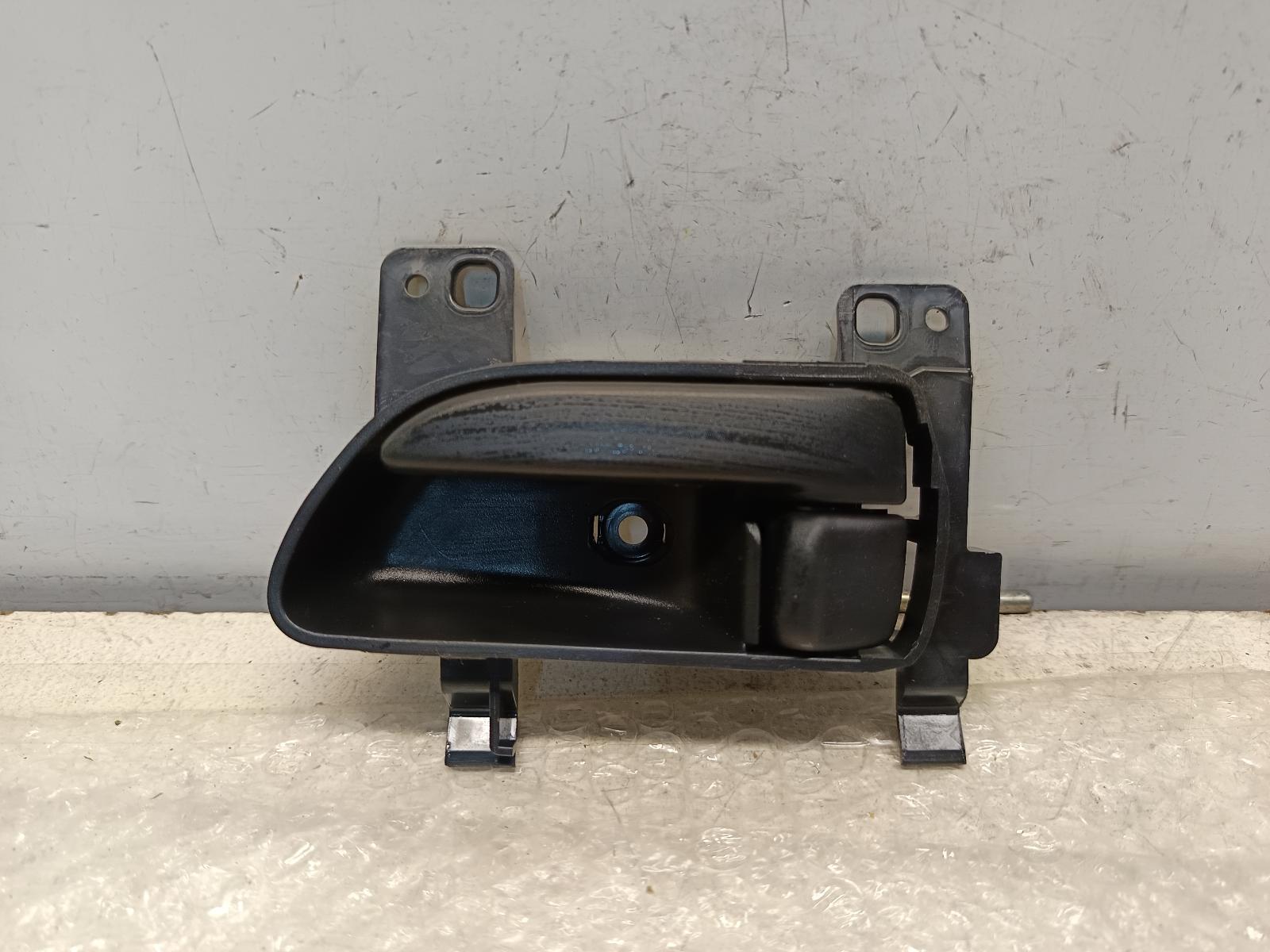 2014 SUBARU IMPREZA Door Handle Contact us for Photo