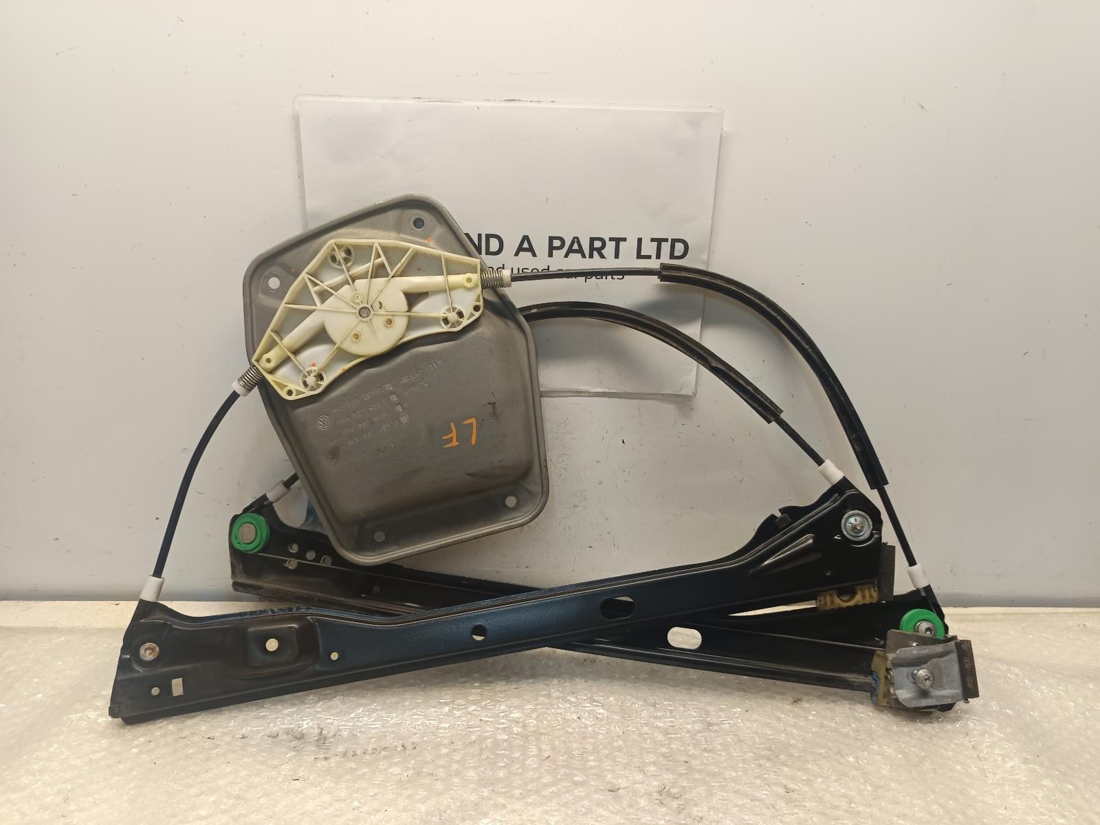 View Auto part Left Front Window Reg/Motor VOLKSWAGEN GOLF 2007