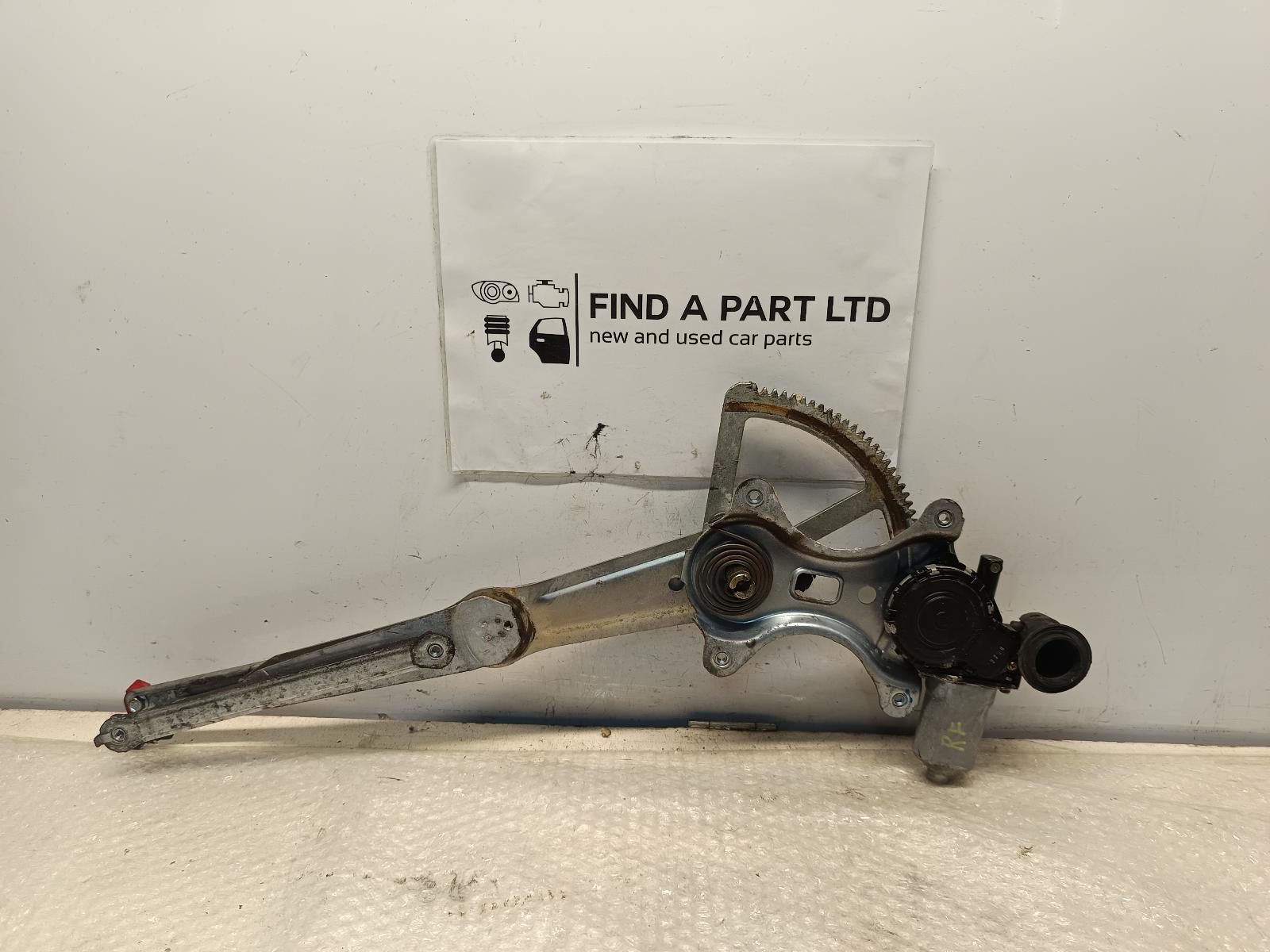 View Auto part Right Front Window Reg/Motor TOYOTA RAV4 2002