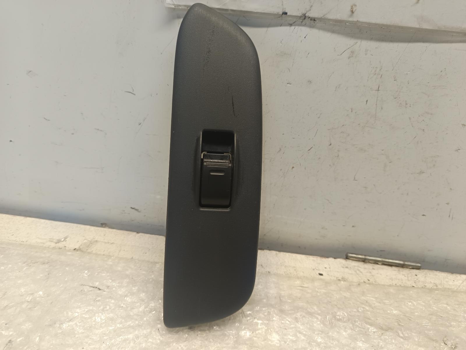 2002 TOYOTA RAV4 Pwr Dr Wind Switch Contact us for Photo