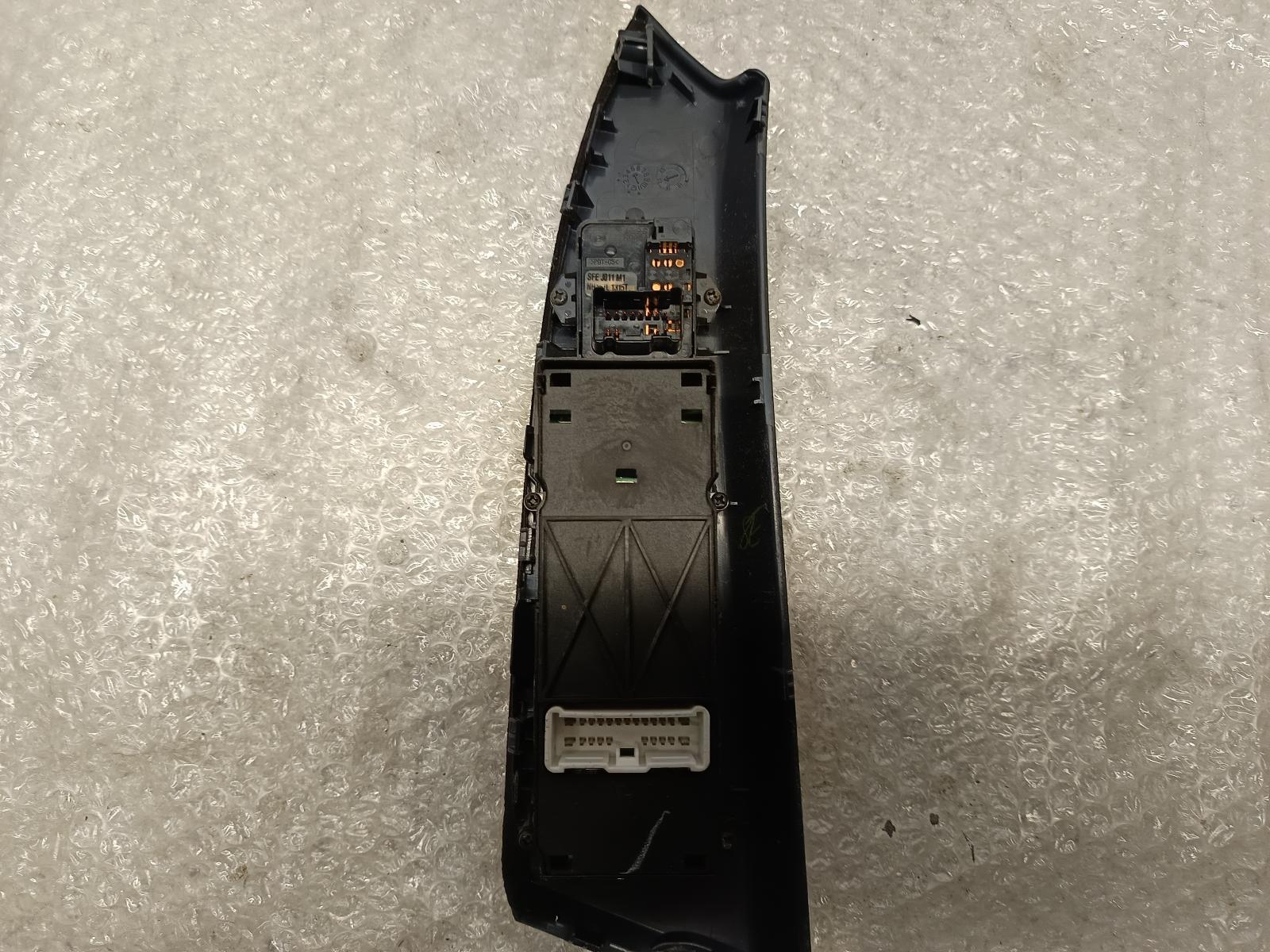 2005 HONDA ODYSSEY Pwr Dr Wind Switch Contact us for Photo