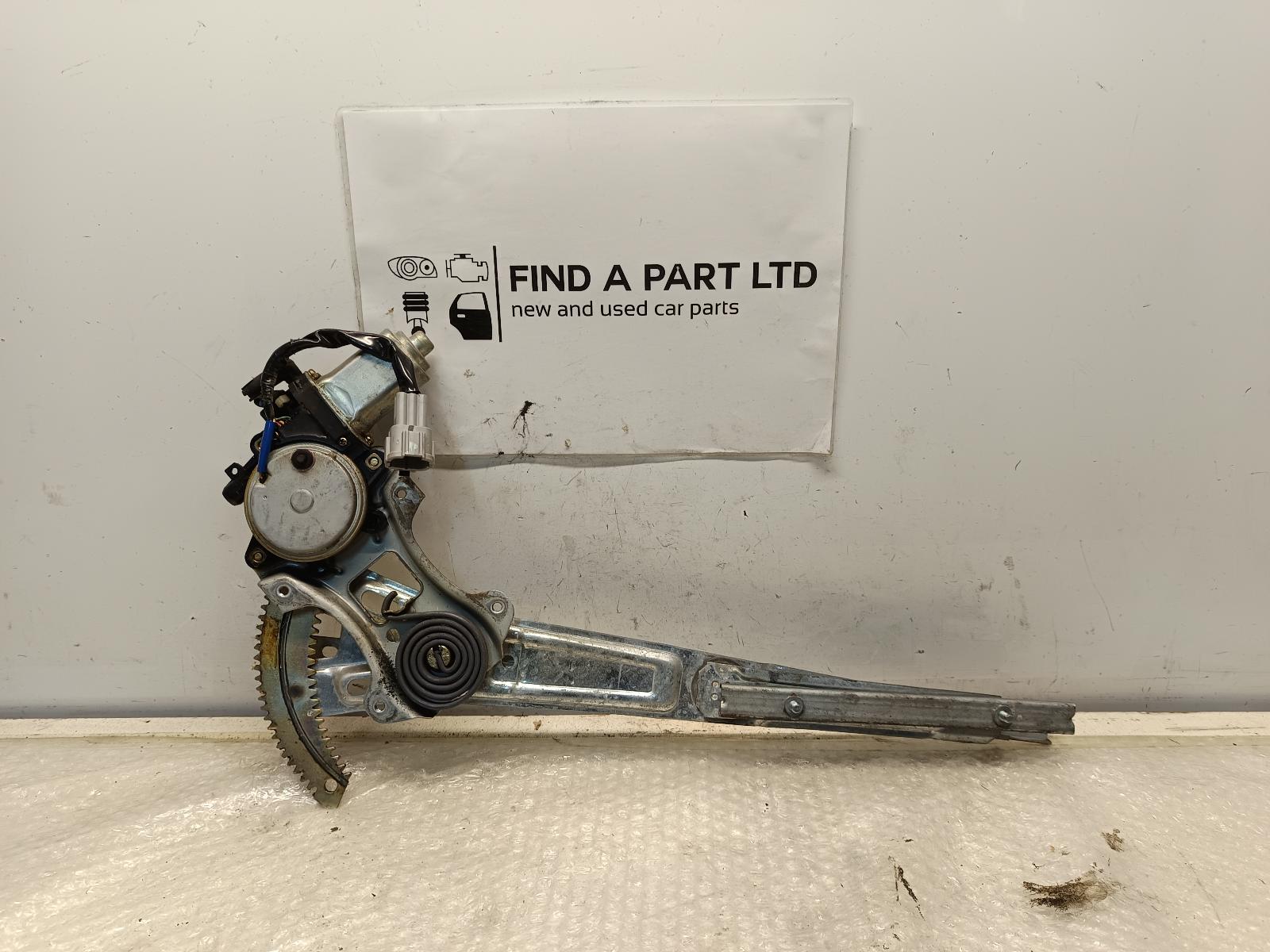 View Auto part Right Front Window Reg/Motor NISSAN ELGRAND 2005