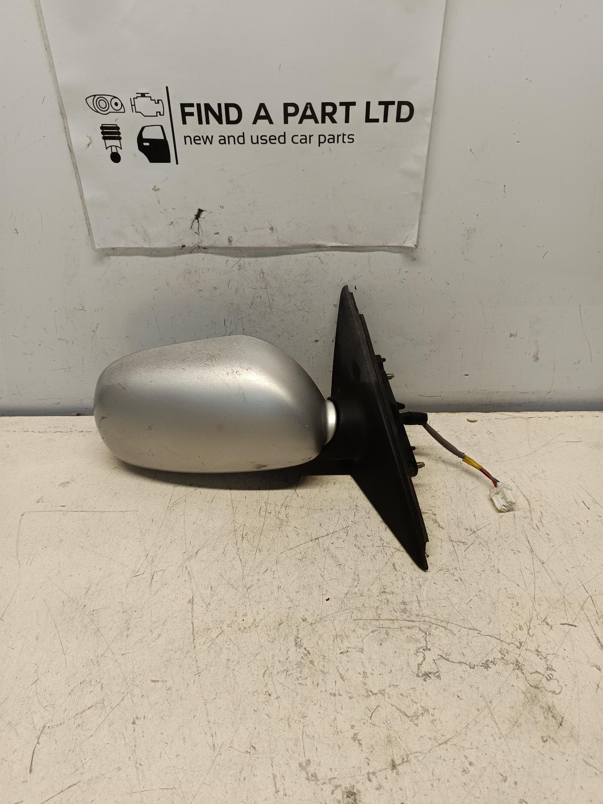 View Auto part Right Door Mirror NISSAN SKYLINE 2001