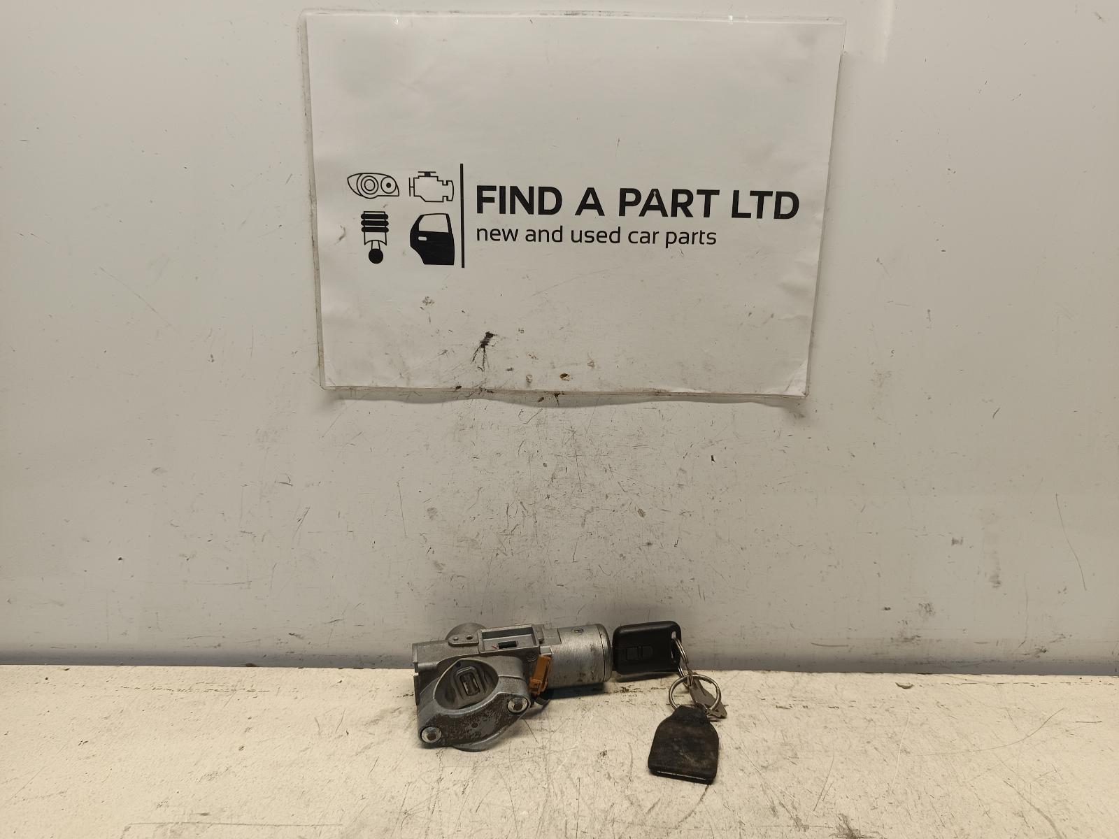 View Auto part Ignition W/ Key NISSAN AD 2001