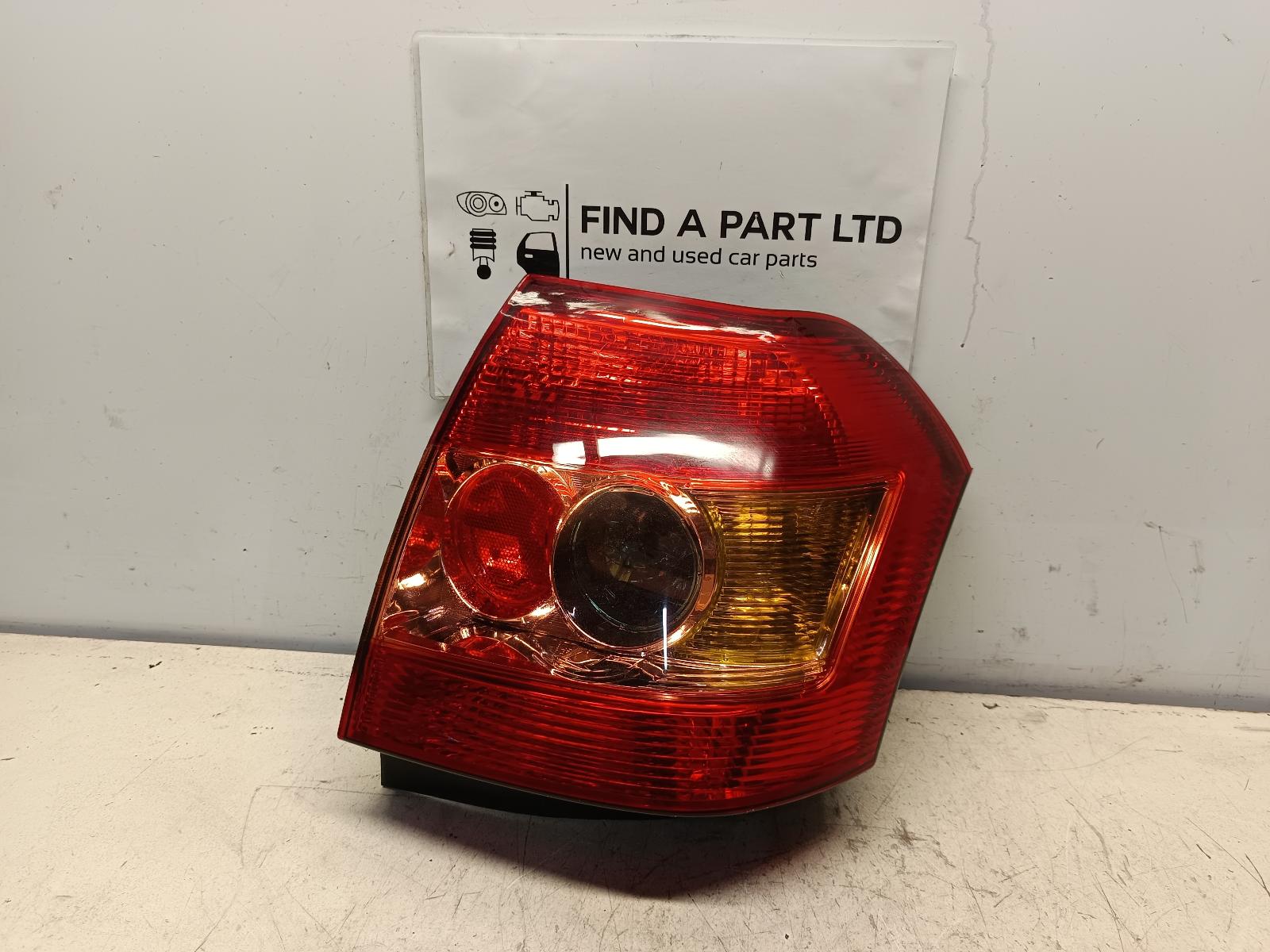 View Auto part Left Taillight TOYOTA COROLLA 2004