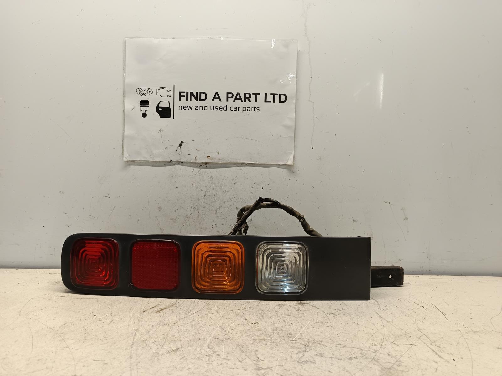 View Auto part Left Taillight NISSAN CUBE 2005