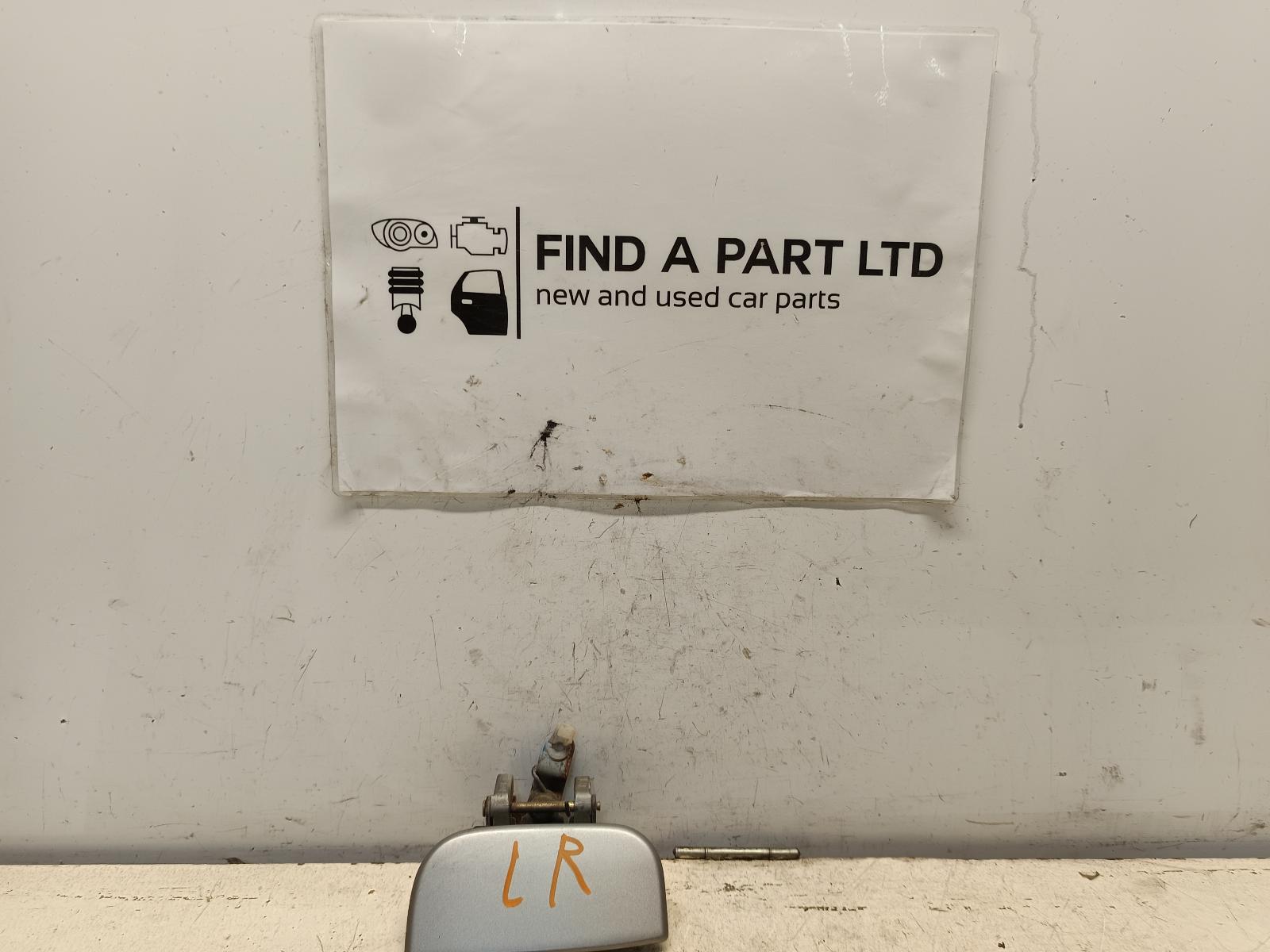 View Auto part Door Handle NISSAN PATHFINDER 2001