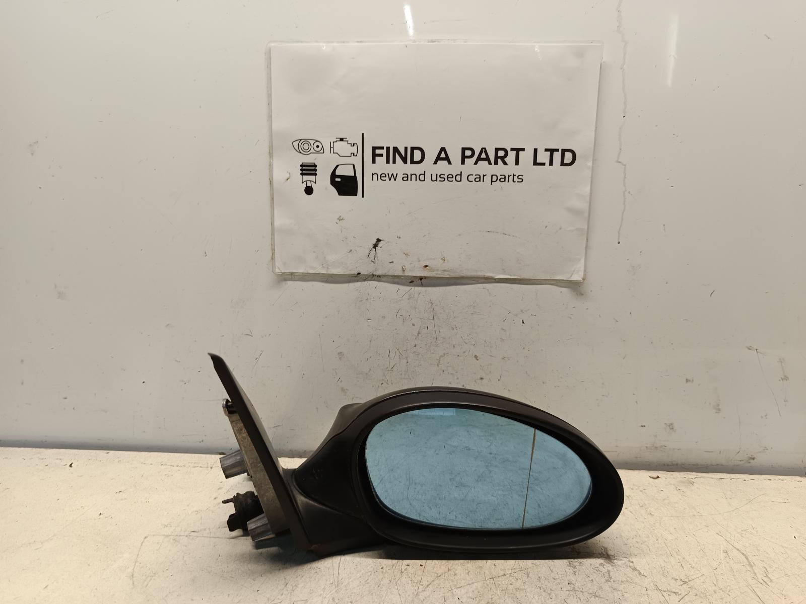 View Auto part Right Door Mirror BMW 1 SERIES 2009