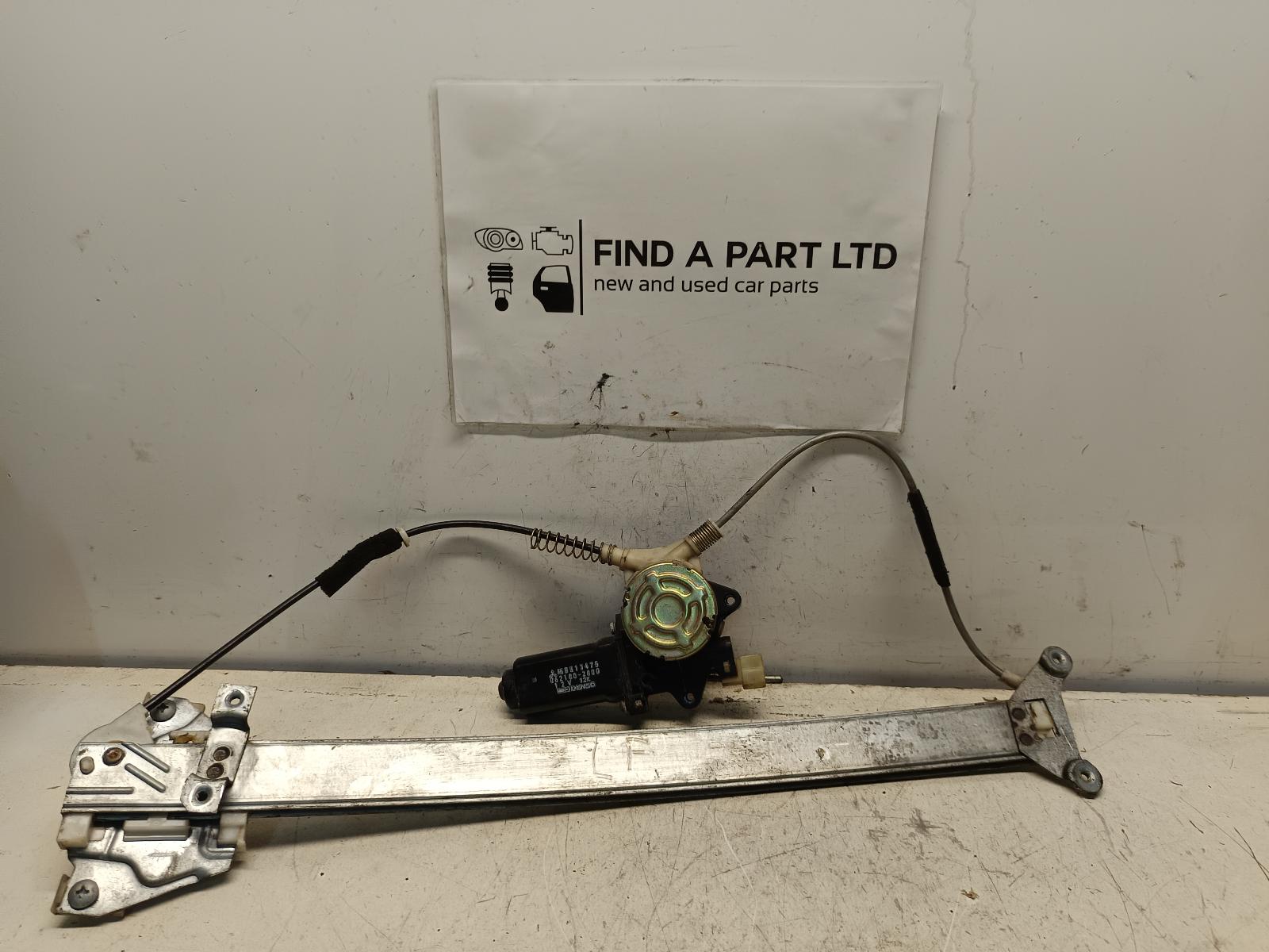 View Auto part Left Front Window Reg/Motor MITSUBISHI PAJERO 1991