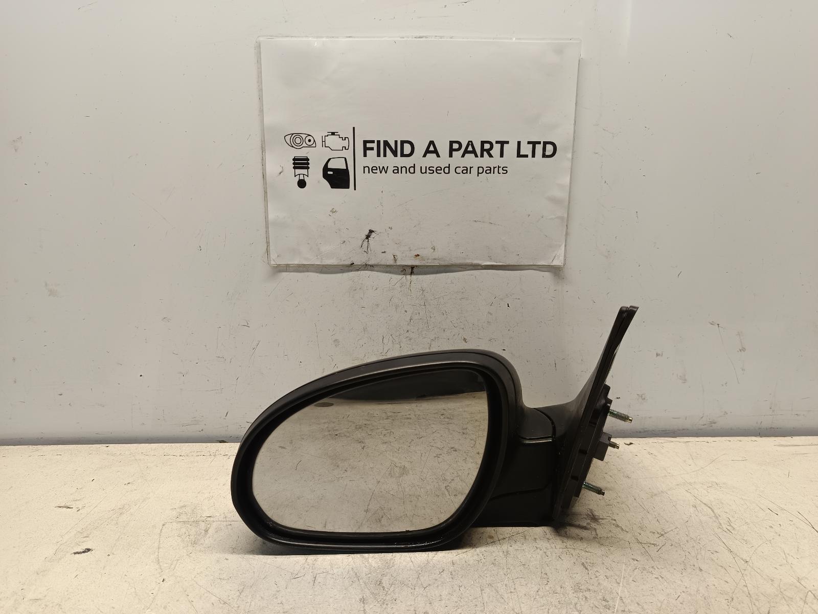 View Auto part Left Door Mirror HYUNDAI I30 2011