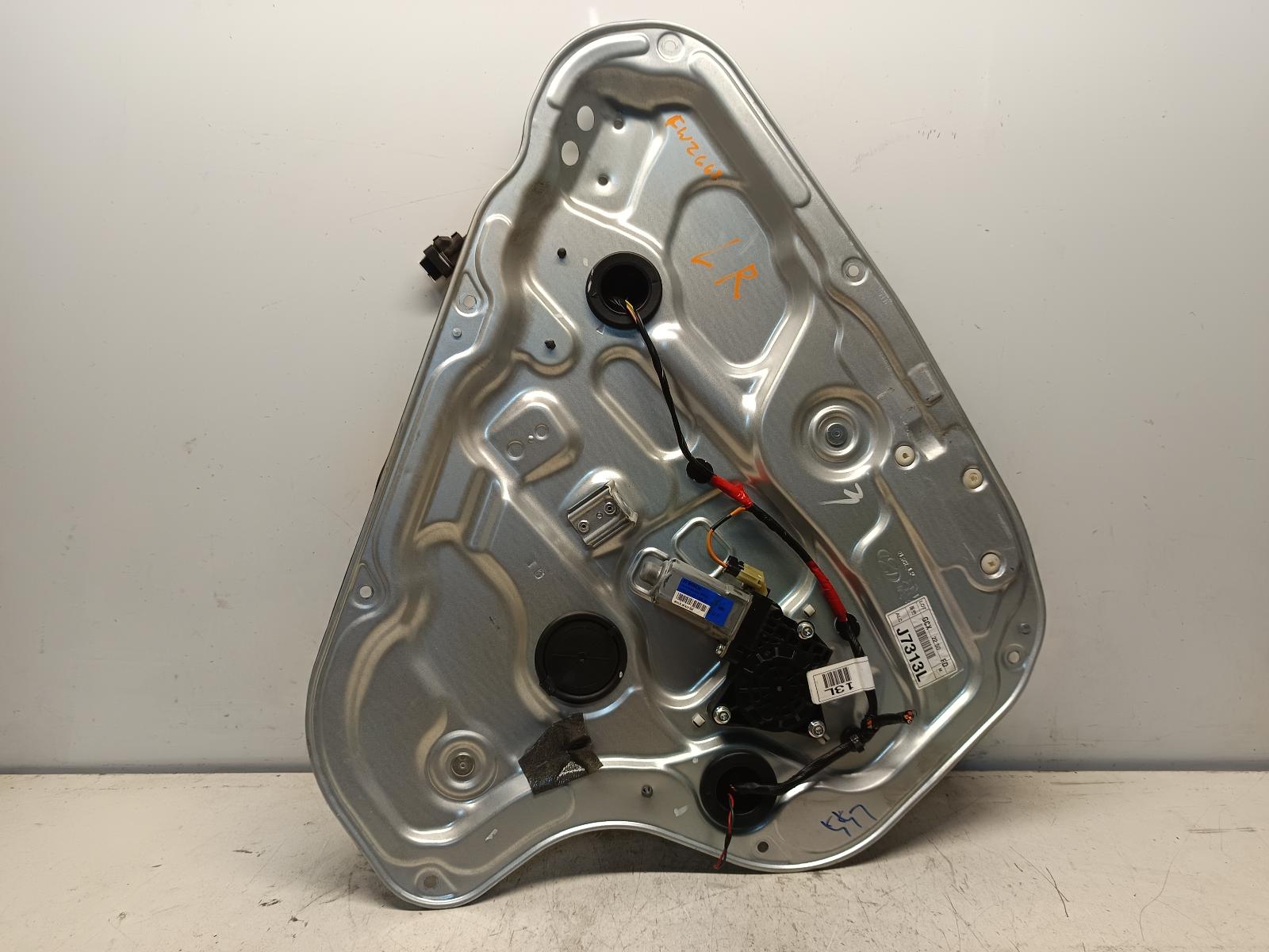 View Auto part Left Front Window Reg/Motor HYUNDAI I30 2011