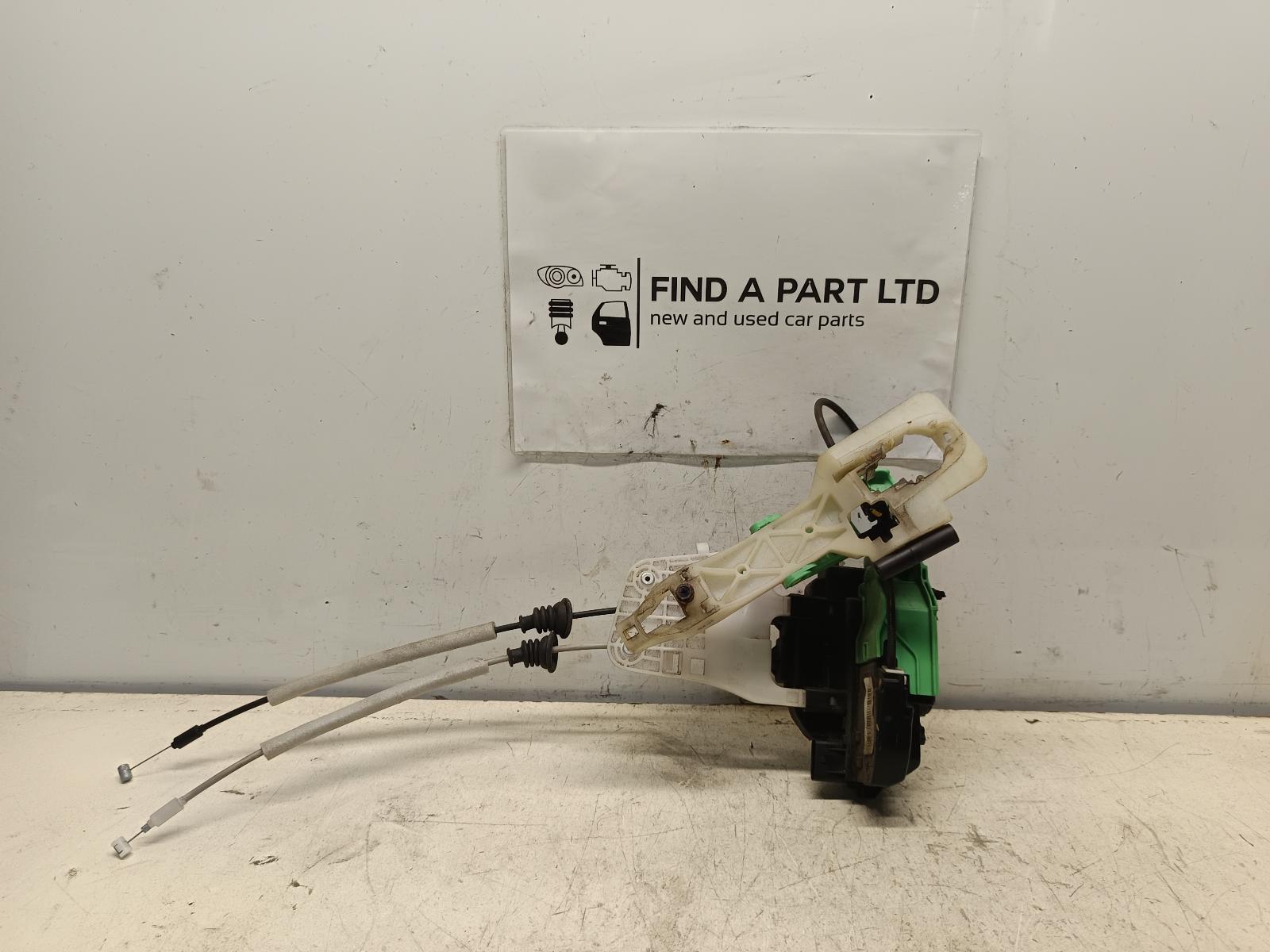 View Auto part Door/Boot/Gate Lock HYUNDAI I30 2011