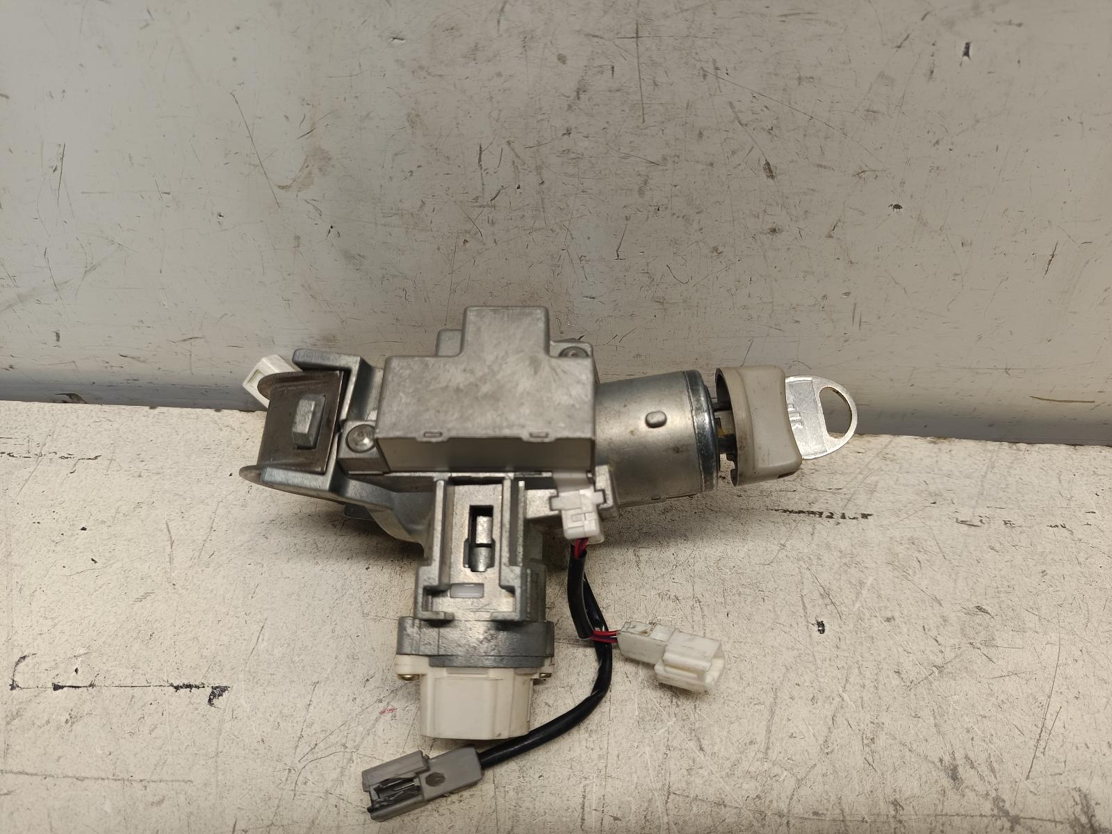 2006 NISSAN MICRA Ignition W/ Key Contact us for Photo