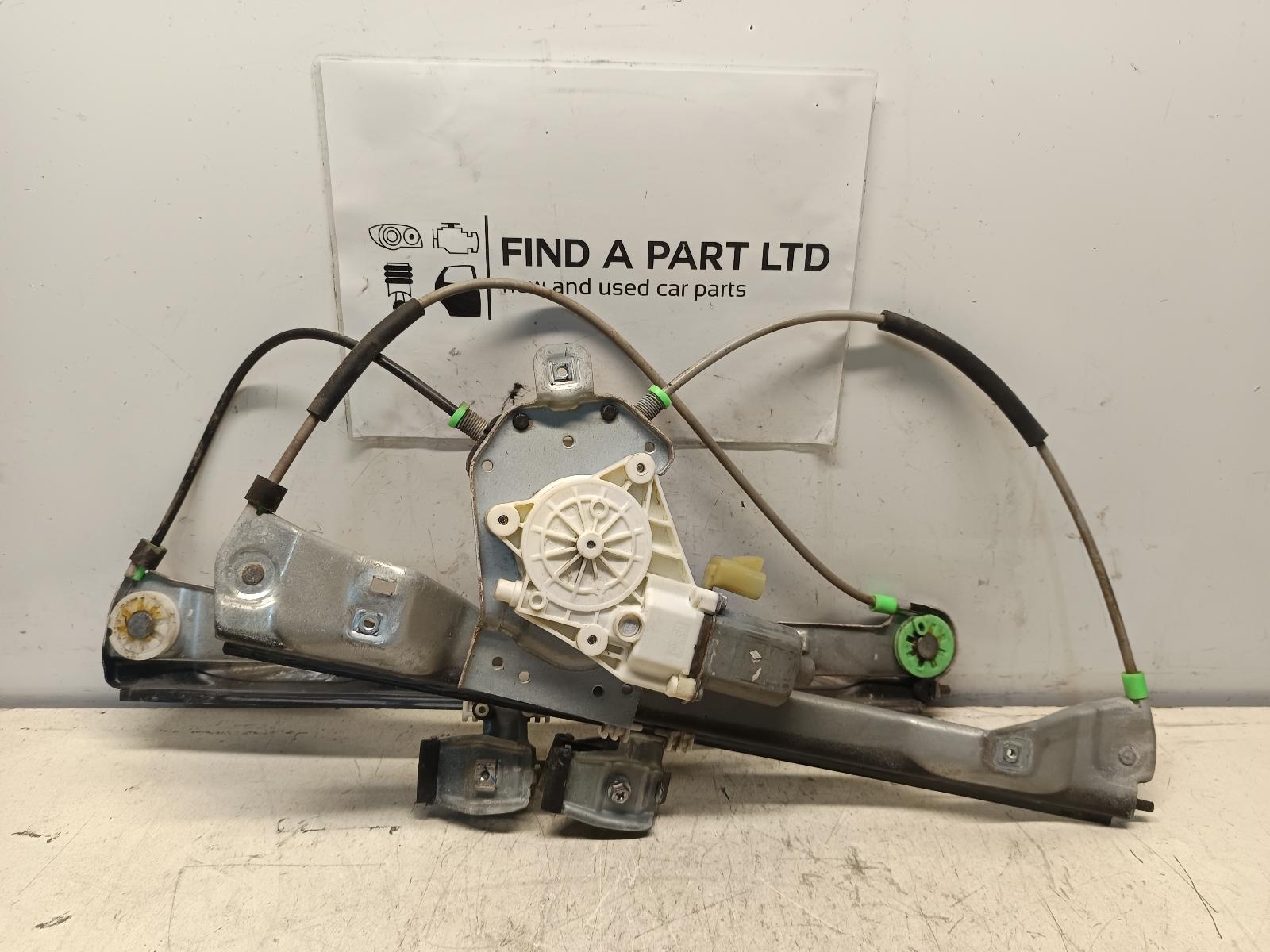 View Auto part Right Front Window Reg/Motor HOLDEN COMMODORE 2010