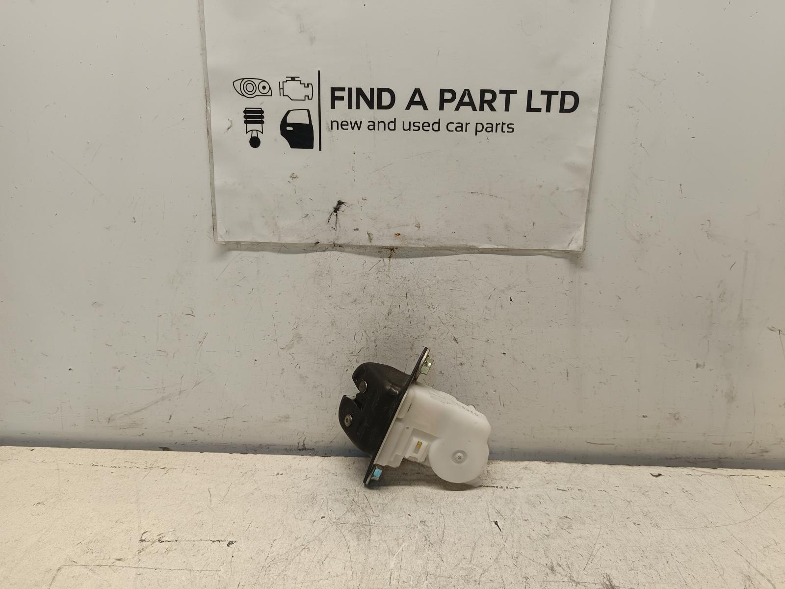 View Auto part Door/Boot/Gate Lock SUBARU LIBERTY 2009