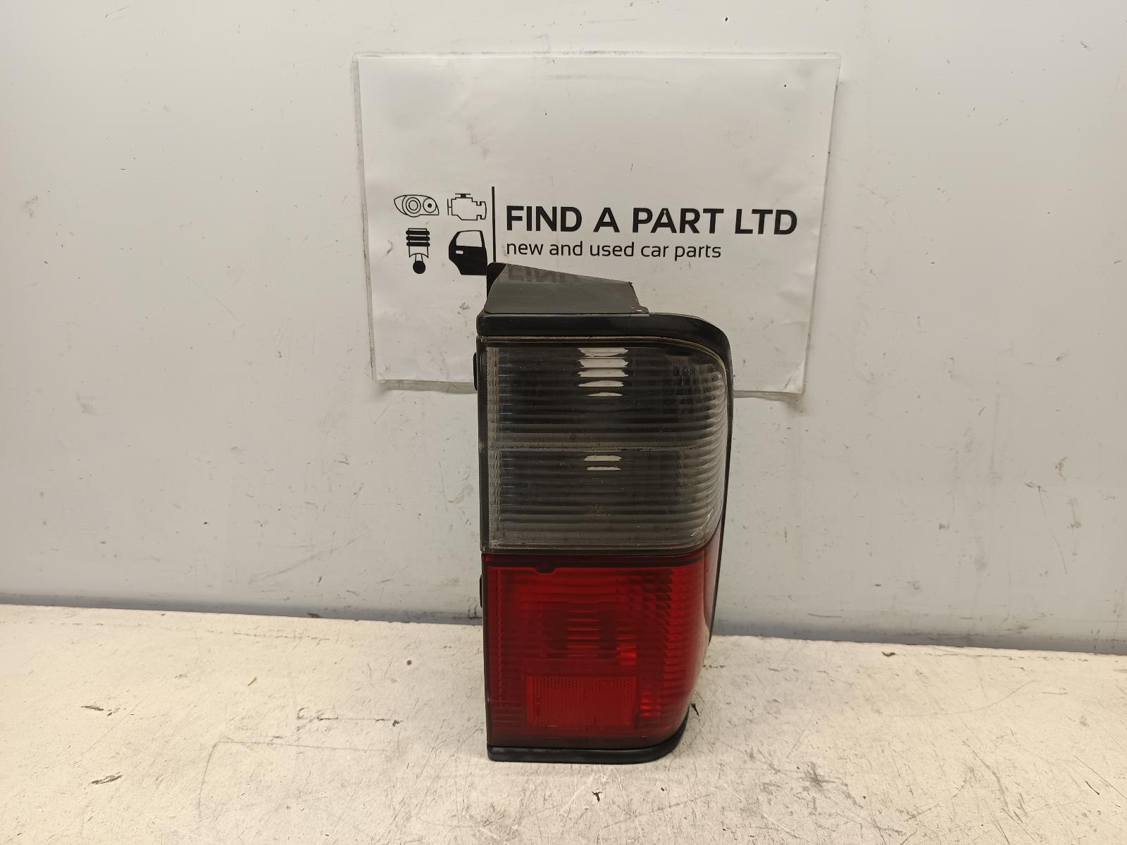 View Auto part Right Taillight NISSAN VANETTE 2007