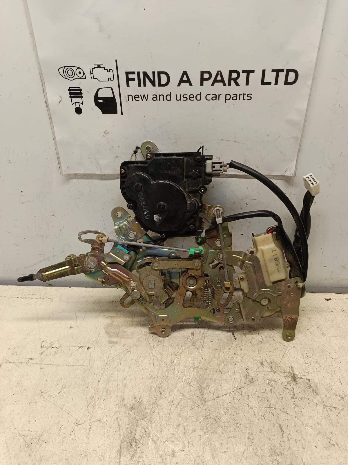 View Auto part Door/Boot/Gate Lock MAZDA MPV 2005