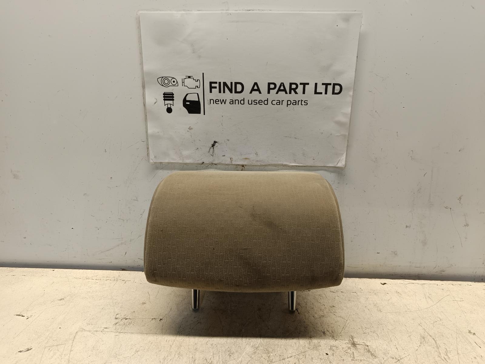 View Auto part Headrest TOYOTA MARKX 2004