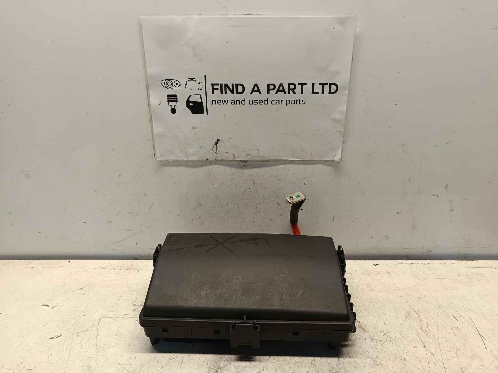 View Auto part Fuse Box HOLDEN CRUZE 2016