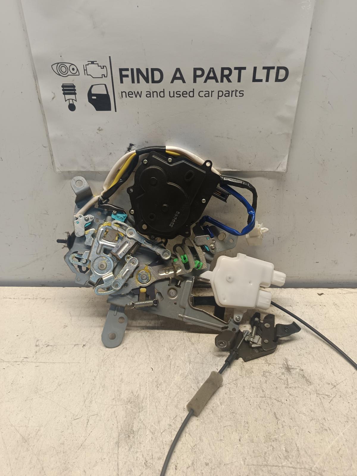 View Auto part Door/Boot/Gate Lock MAZDA MPV 2007