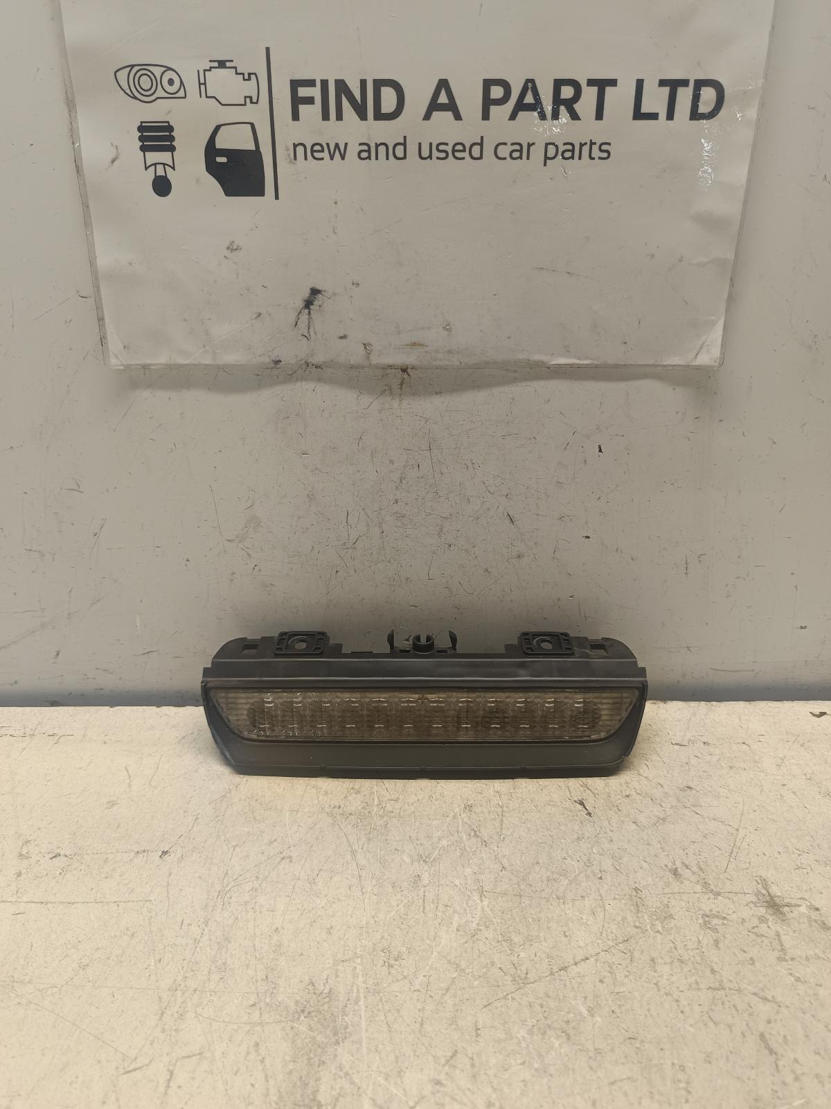 View Auto part High Level Stoplight HONDA JAZZ 2004