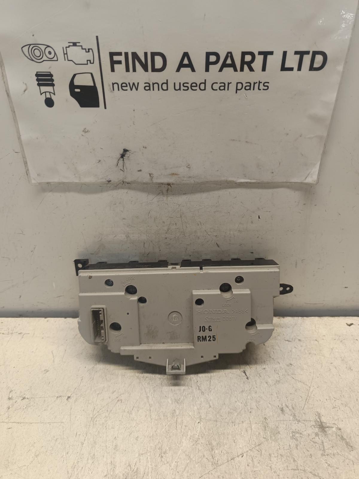 2004 HONDA JAZZ Heater/Ac Controls Contact us for Photo
