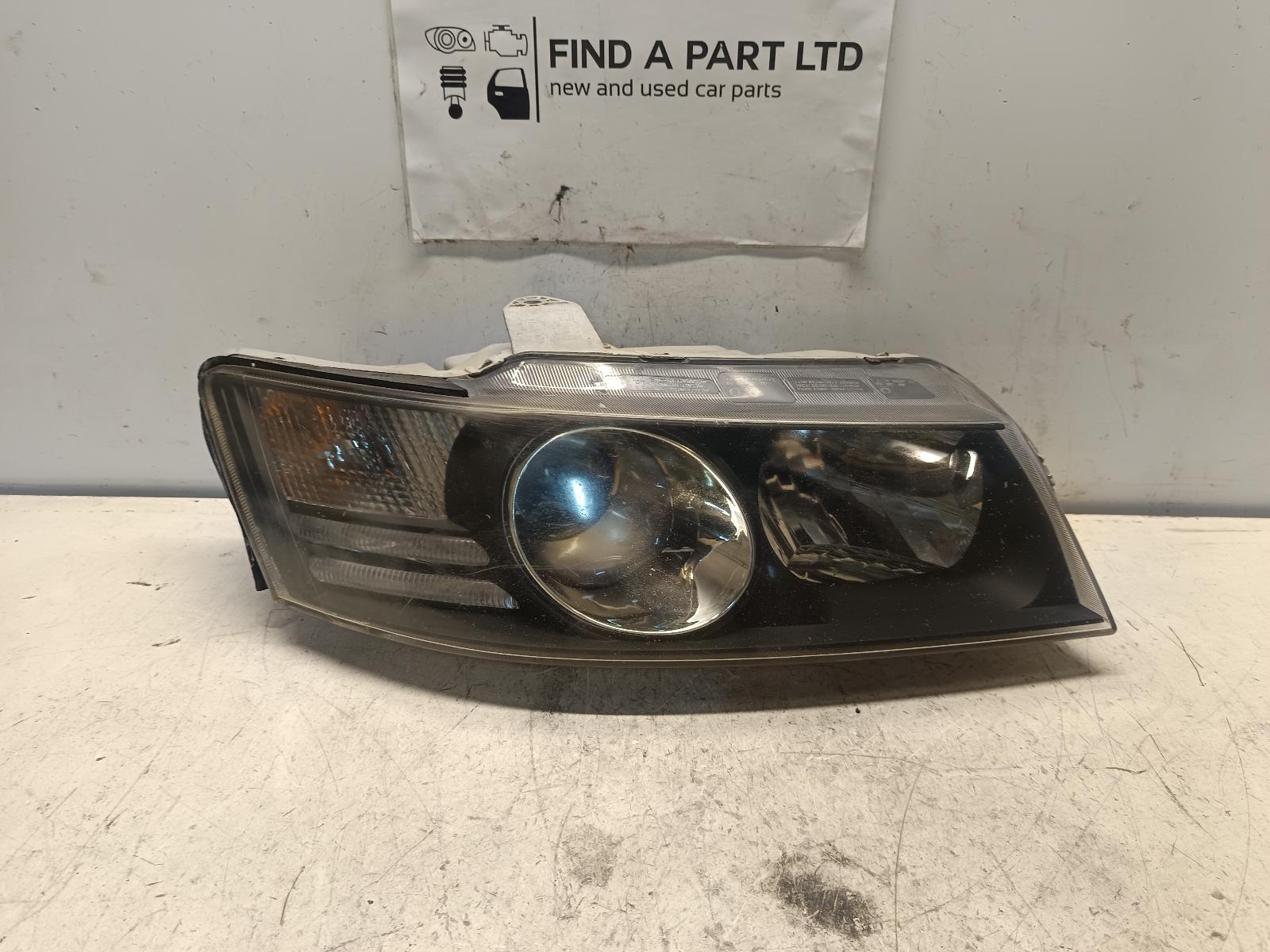 View Auto part Right Headlamp HOLDEN COMMODORE 2006