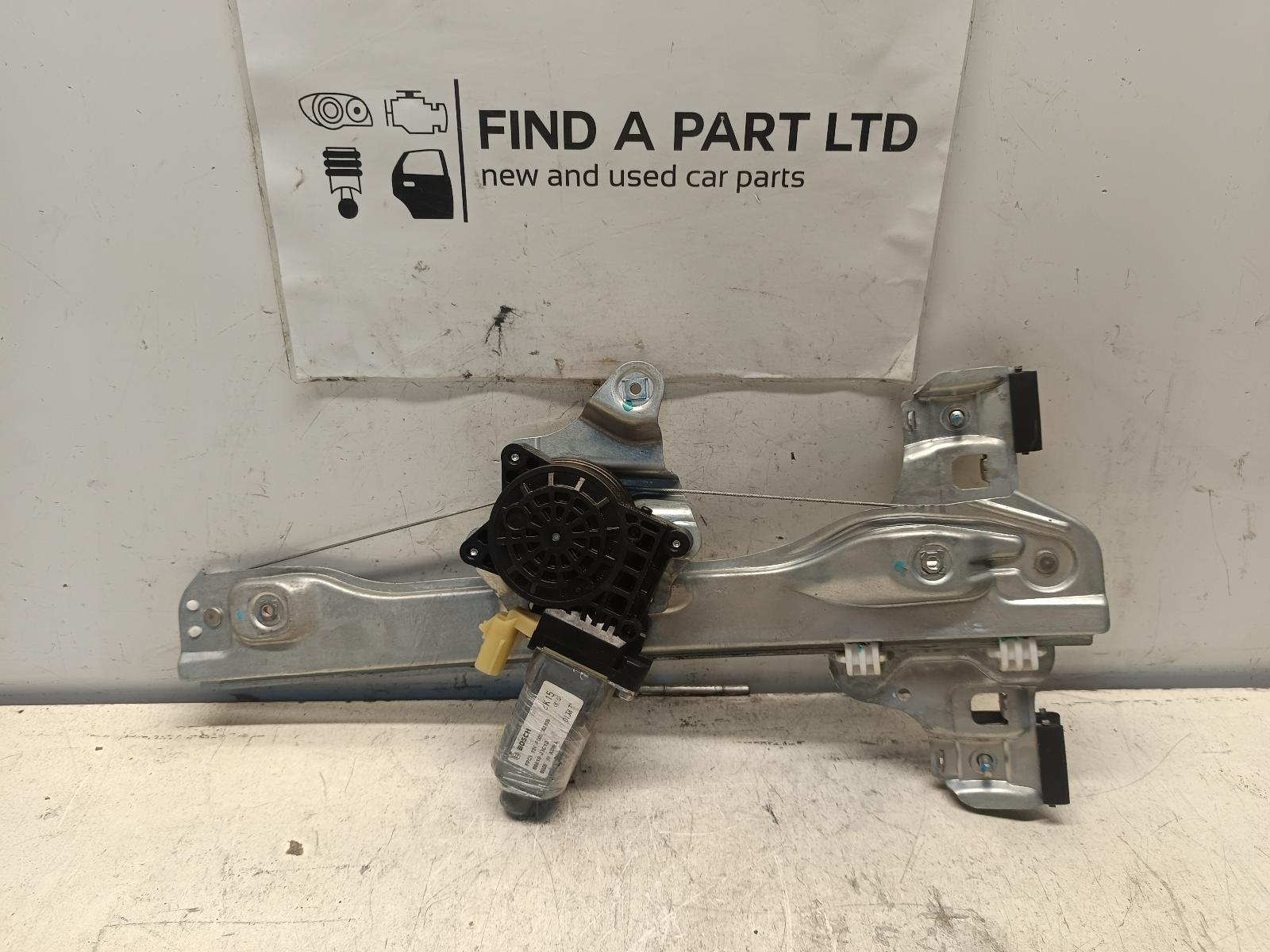 View Auto part Right Rear Wnd Reg/Motor HOLDEN CRUZE 2011