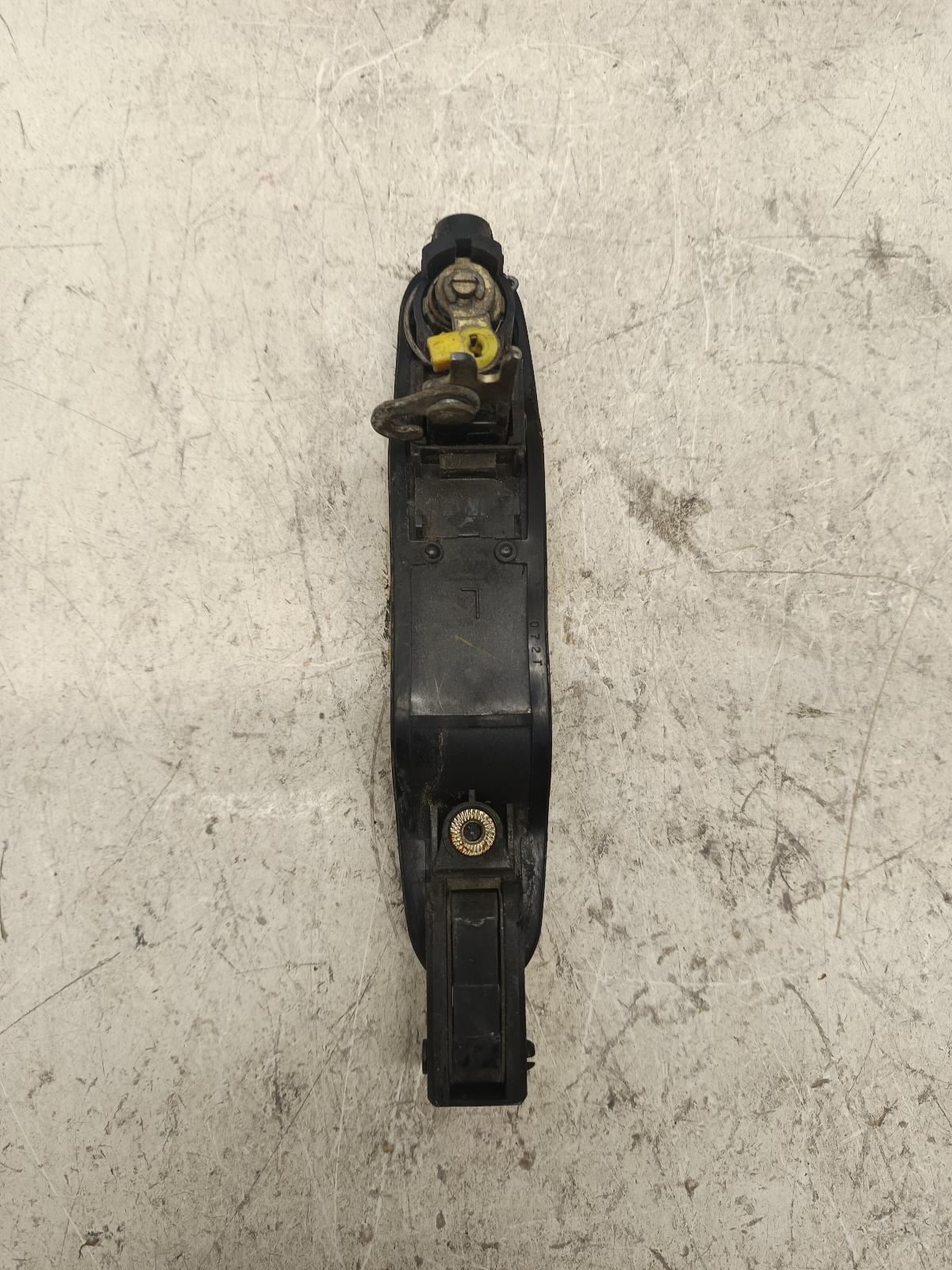 1997 TOYOTA ESTIMA Door Handle Contact us for Photo