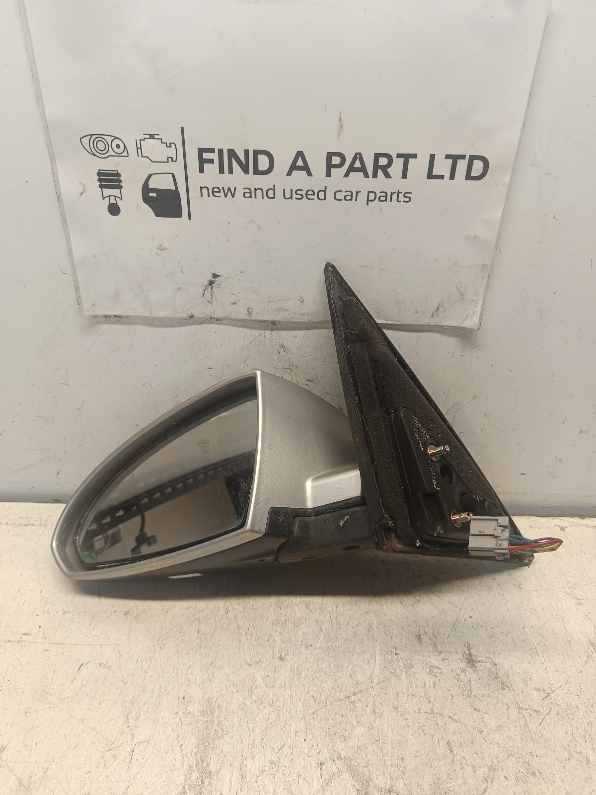View Auto part Left Door Mirror NISSAN PRIMERA 2004