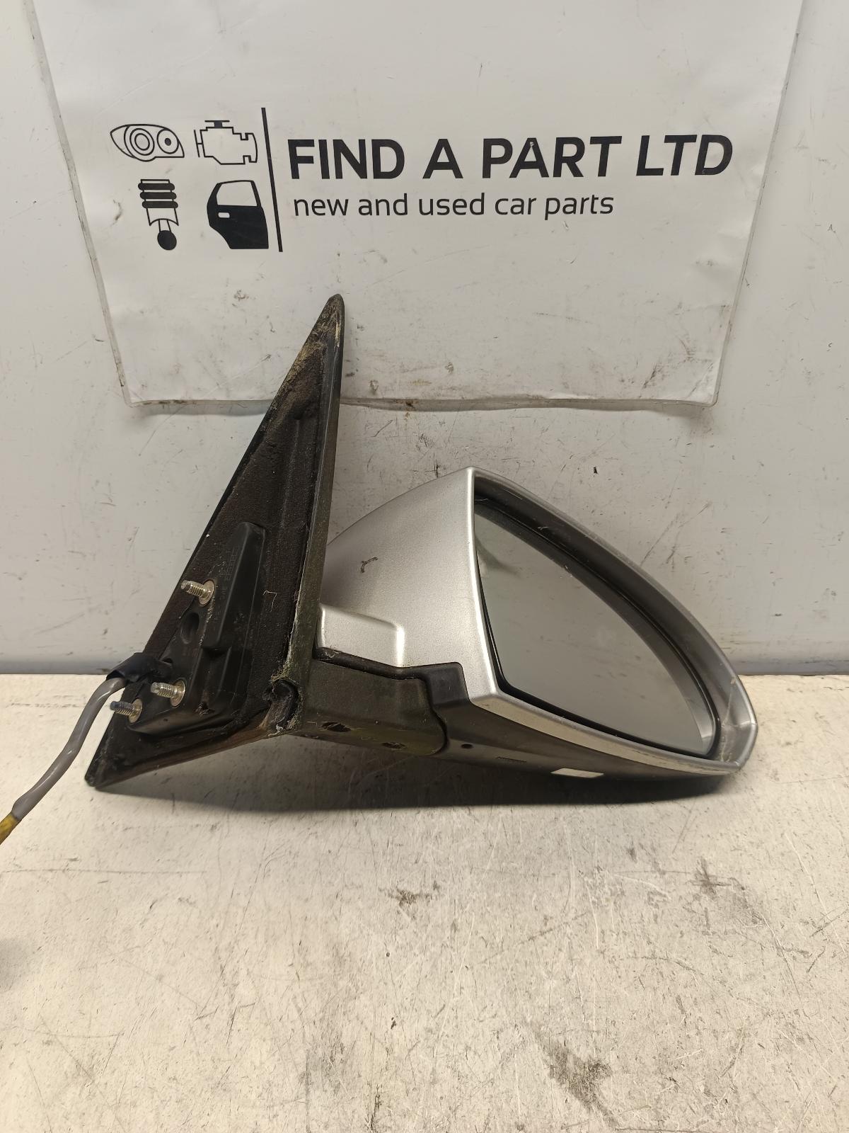 View Auto part Right Door Mirror NISSAN PRIMERA 2004