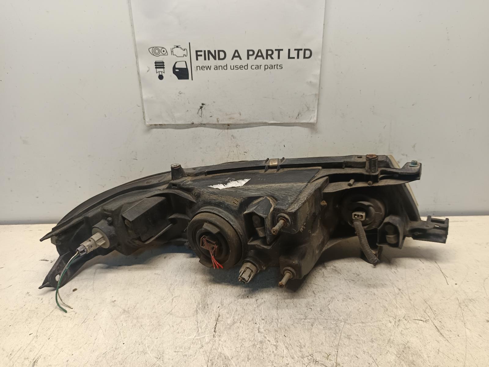 1996 TOYOTA ESTIMA Left Headlamp Contact us for Photo