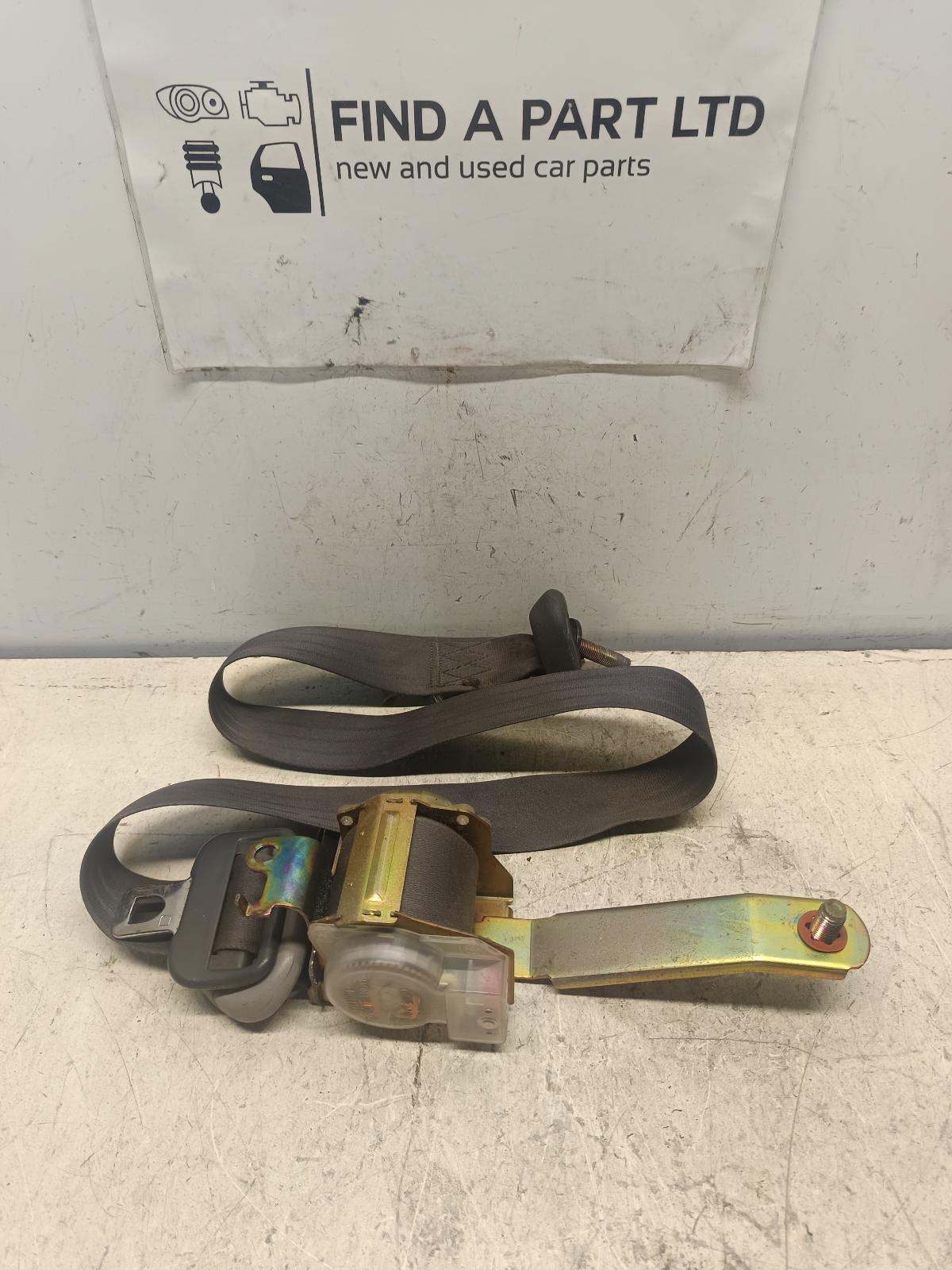 View Auto part Seatbelt/Stalk TOYOTA ESTIMA 1996