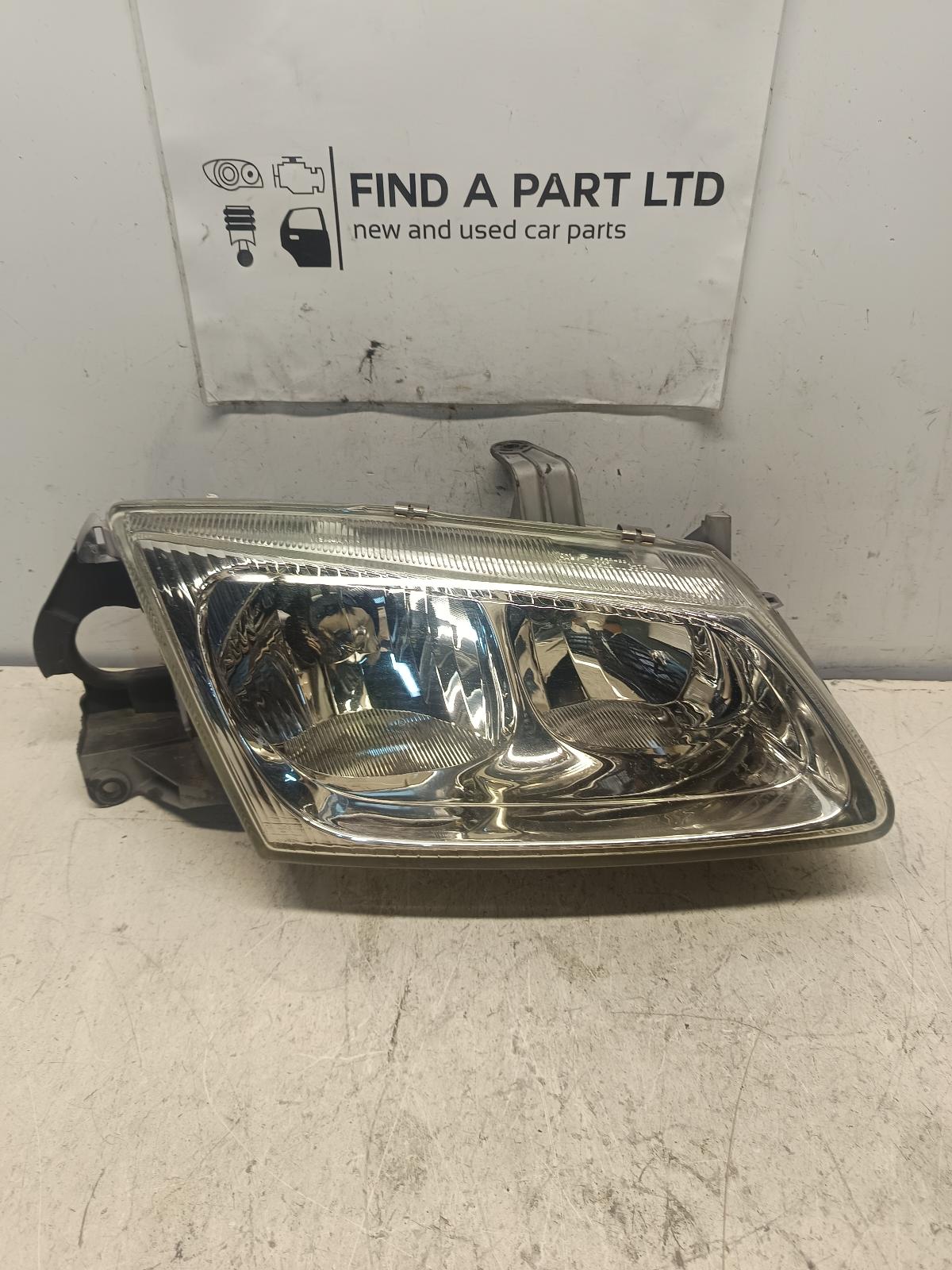 View Auto part Right Headlamp NISSAN SYLPHY 2001