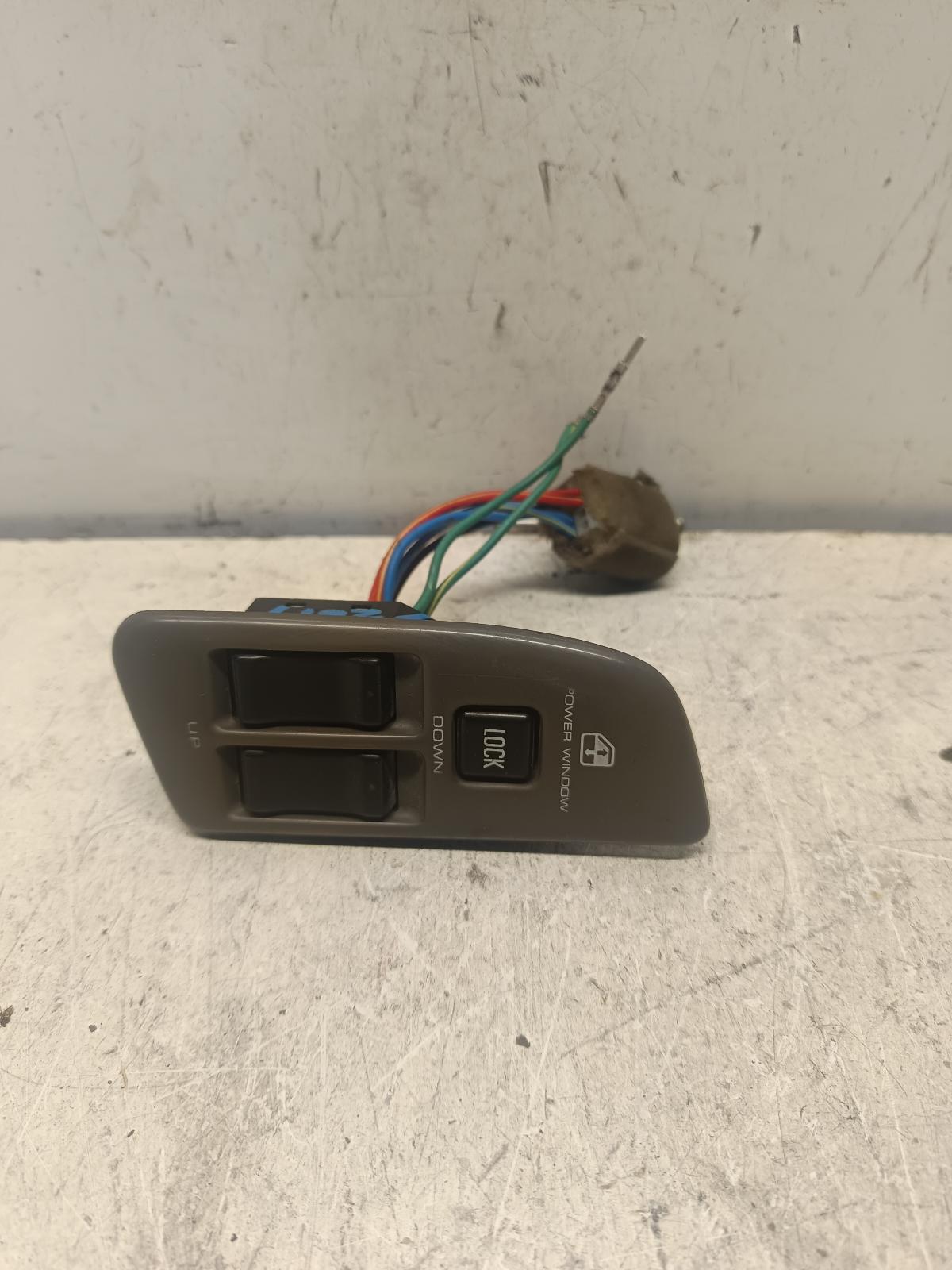 View Auto part Pwr Dr Wind Switch ISUZU MU 1997
