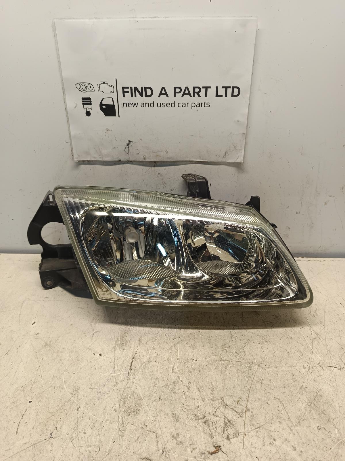 View Auto part Right Headlamp NISSAN SYLPHY 2001