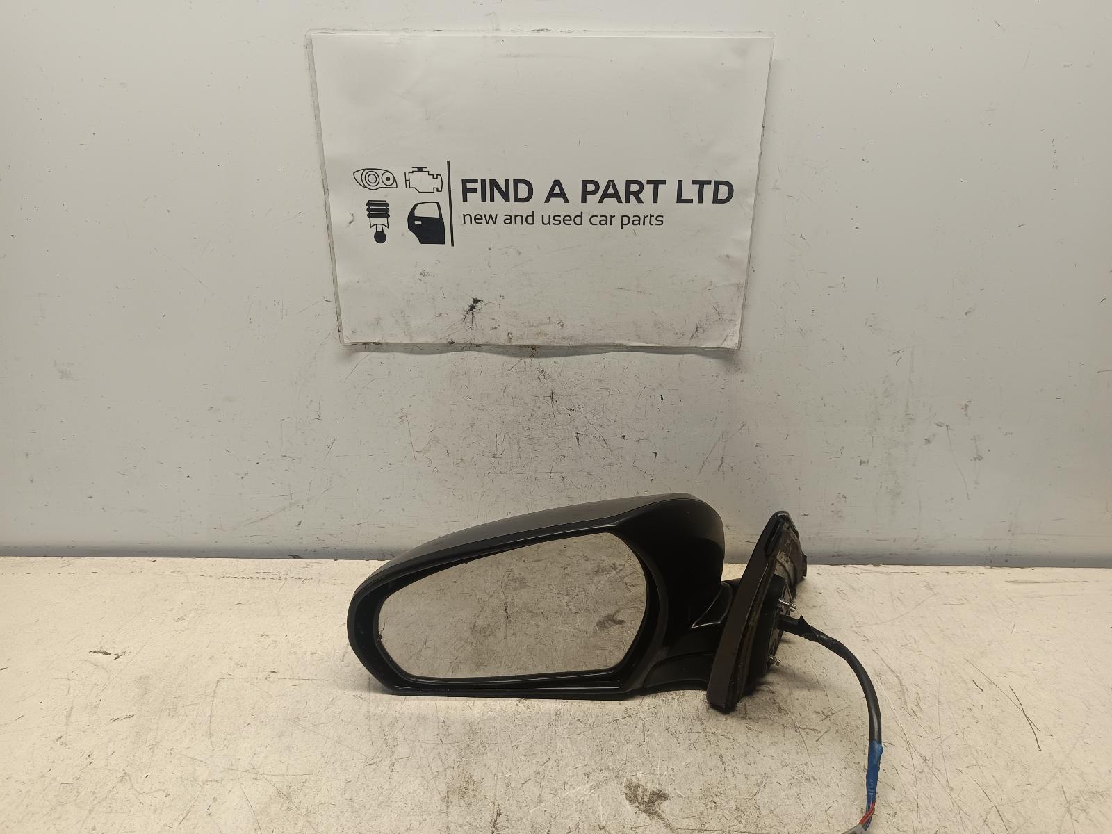 View Auto part Left Door Mirror NISSAN MAXIMA 2006