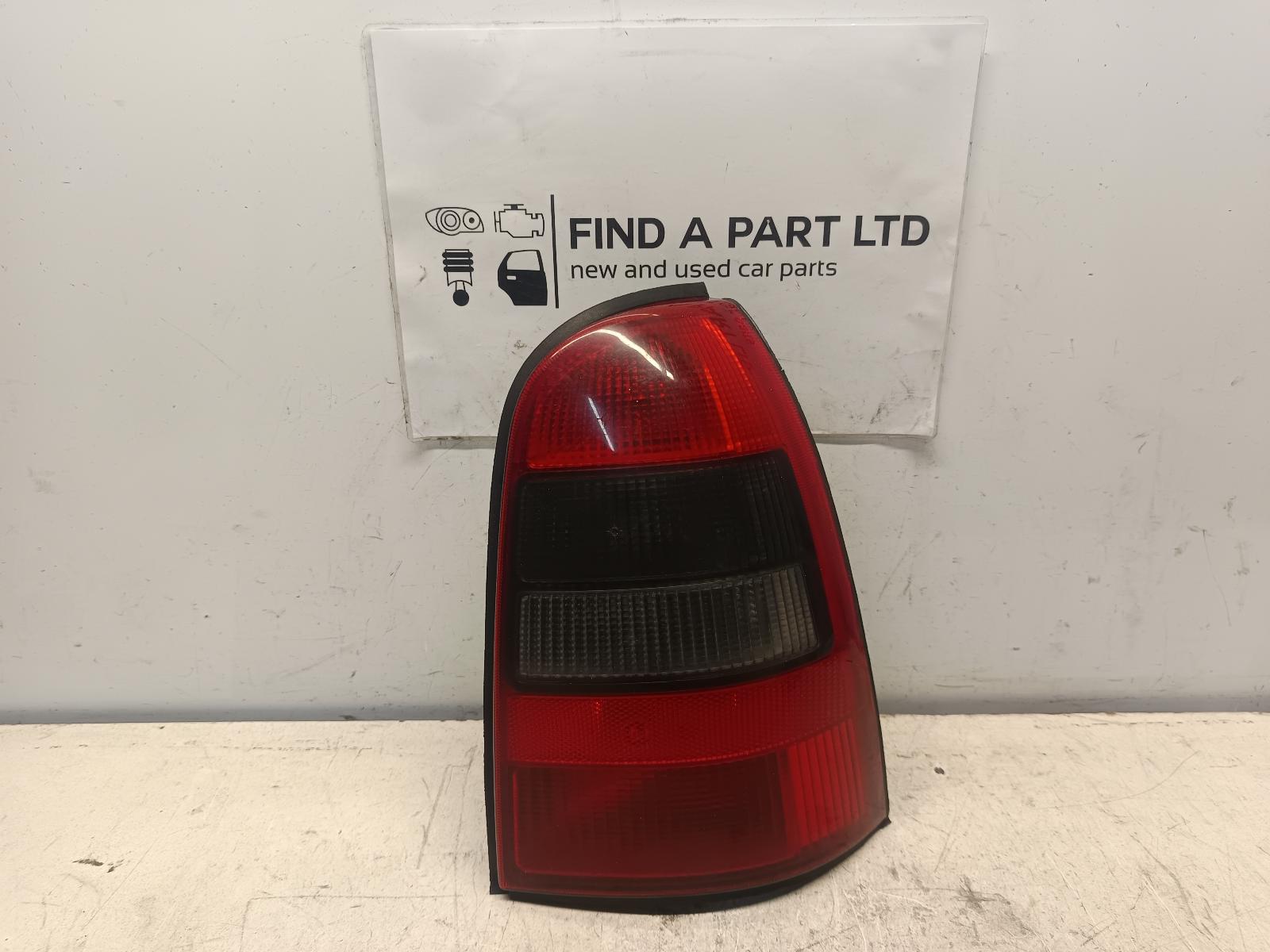 View Auto part Right Taillight HOLDEN VECTRA 2002