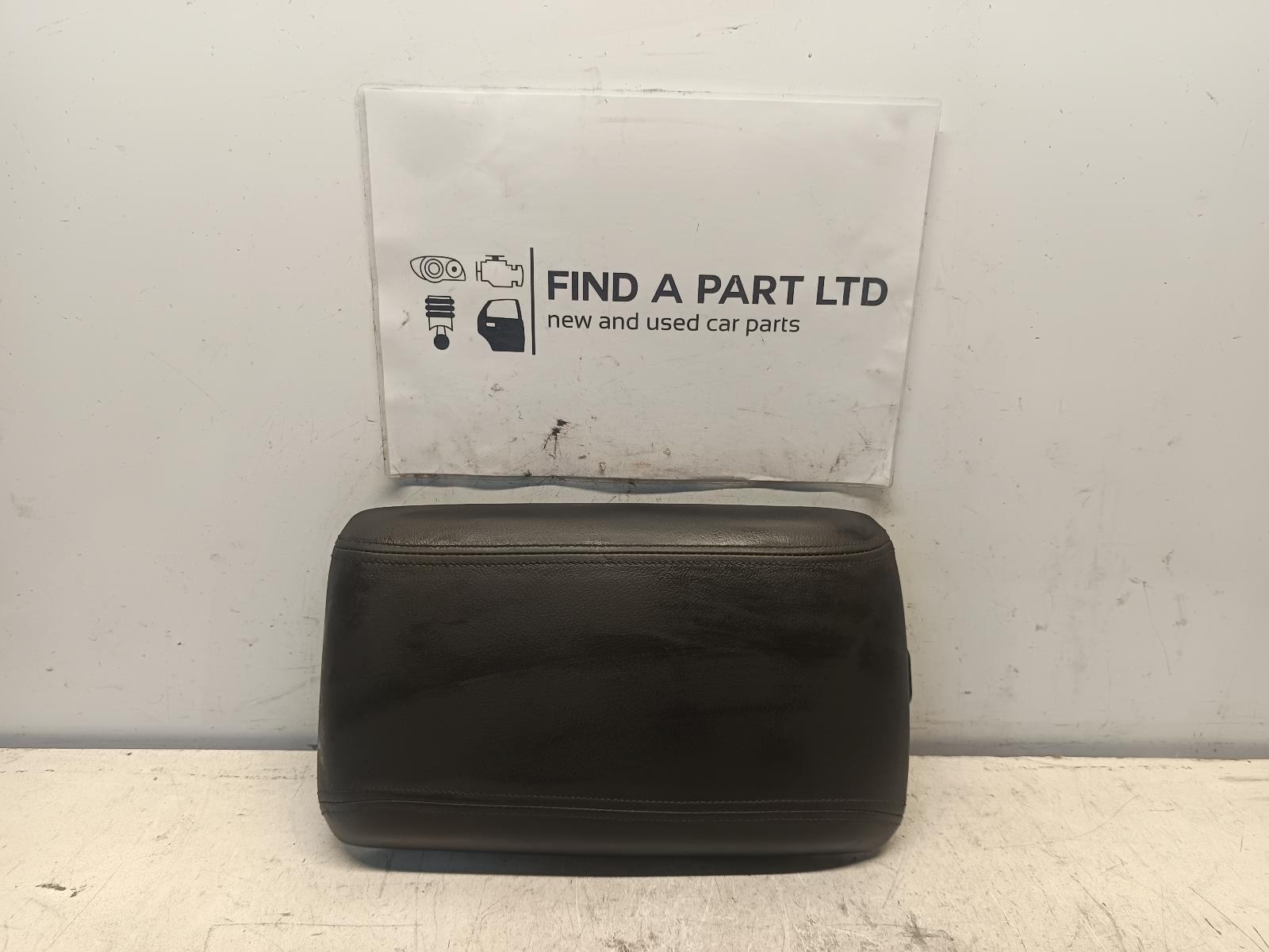 View Auto part Armrest HOLDEN COMMODORE 2004