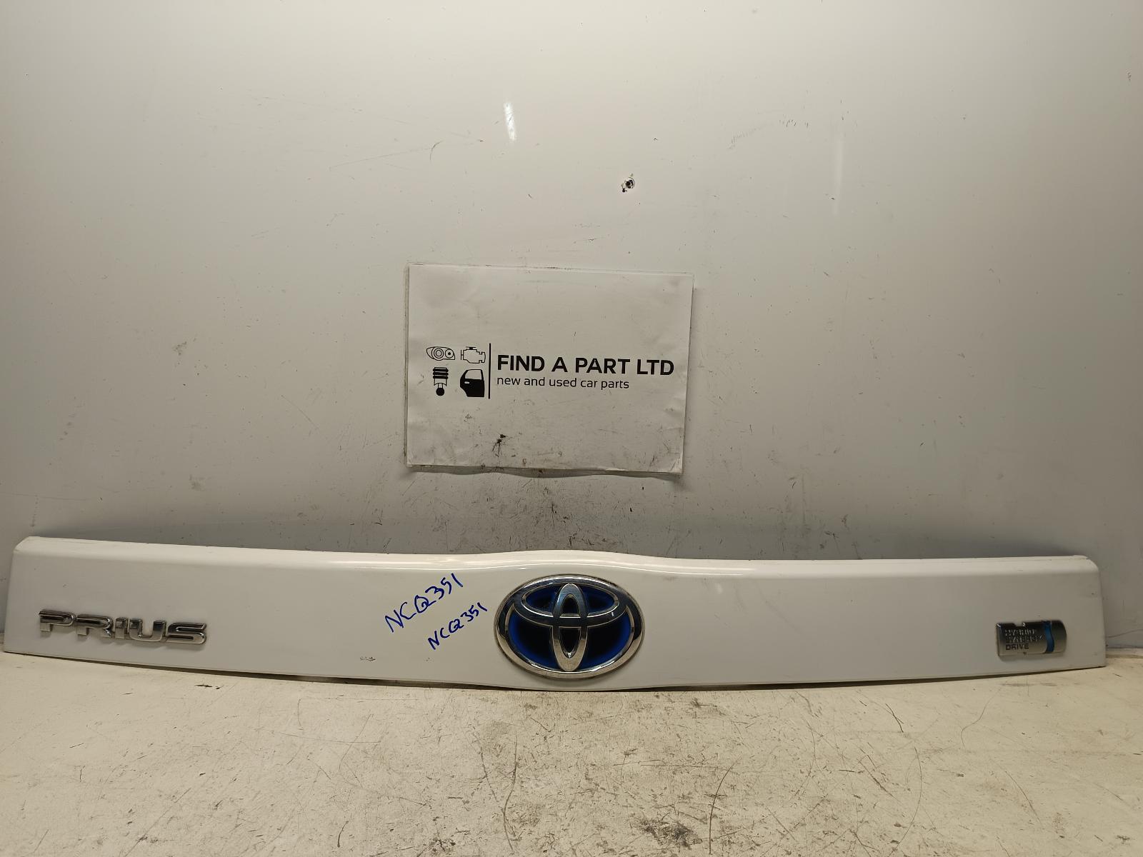 View Auto part Rear Garnish TOYOTA PRIUS 2009