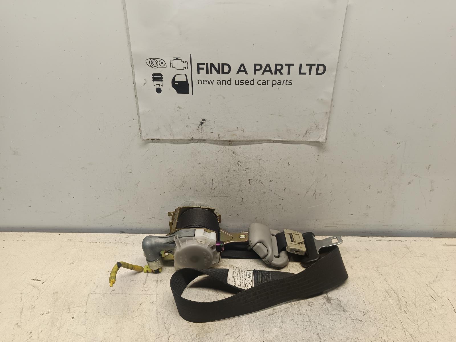 View Auto part Seatbelt/Stalk TOYOTA COROLLA 2004